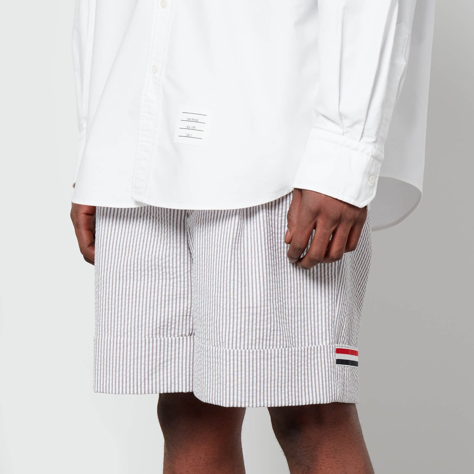 thom browne fit 5 striped cotton-seersucker shorts - 3/l