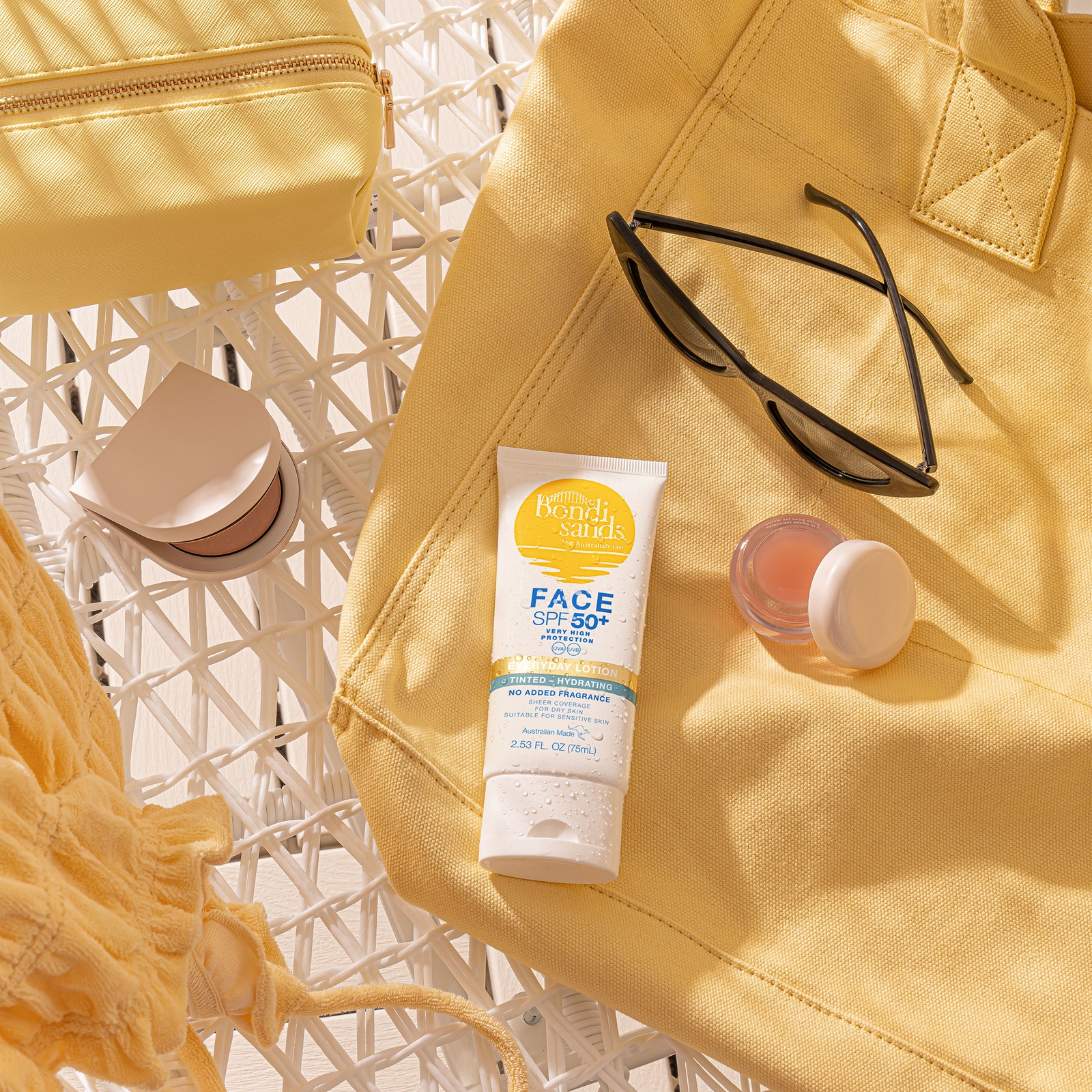 Thumbnail - Bondi Sands LSF 50+ Duftstofffreie 3-Sterne Hydrating Getönte Gesichtslotion 75 ml