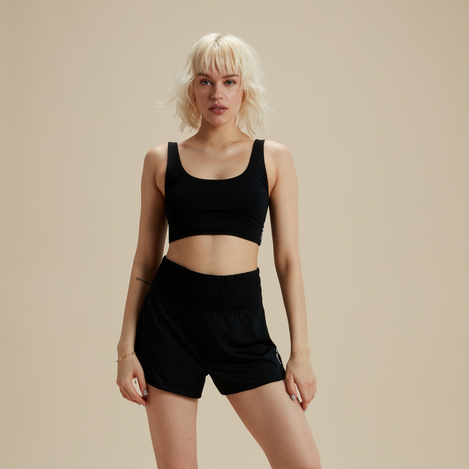 Short FLU3NTE taille haute noir