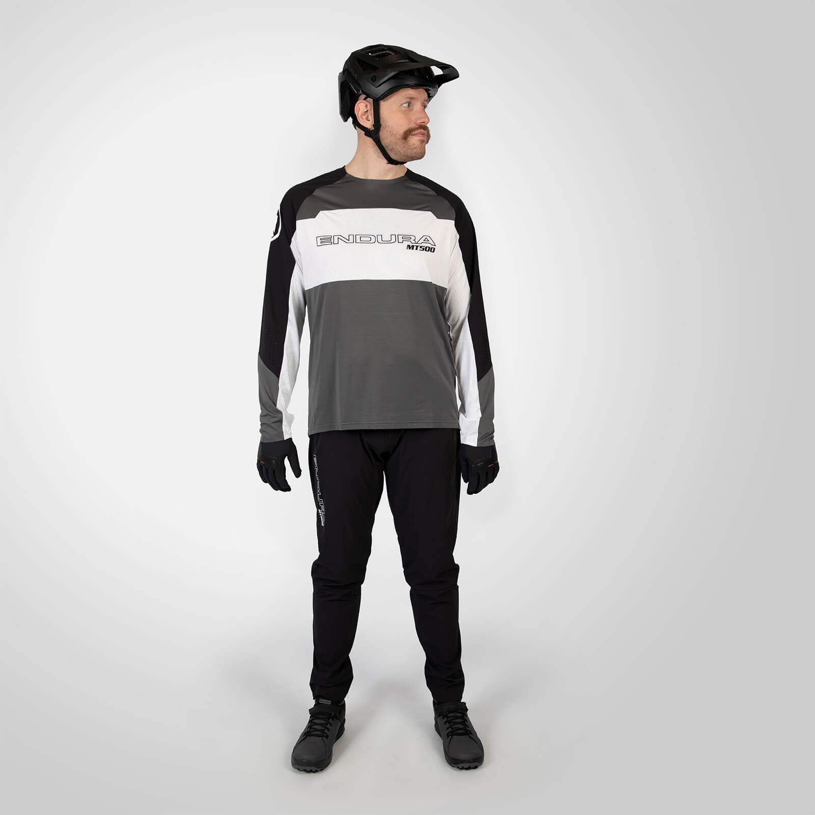 Endura Men's MT500 Burner Lite Pants - Black | Extra 10% off first order.
