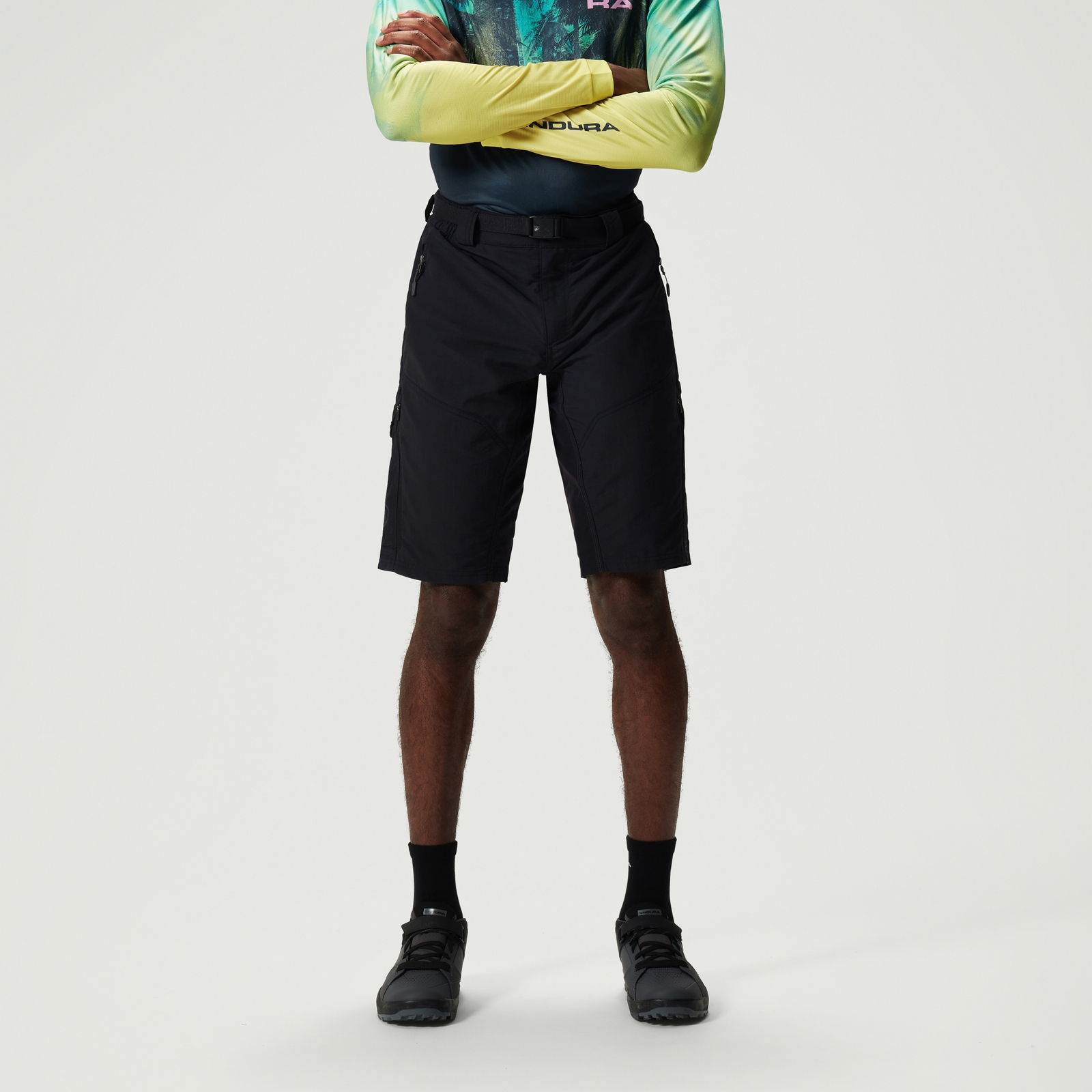 Endura Men's Hummvee Shorts (With Liner) - Black | Extra 10% off first order.