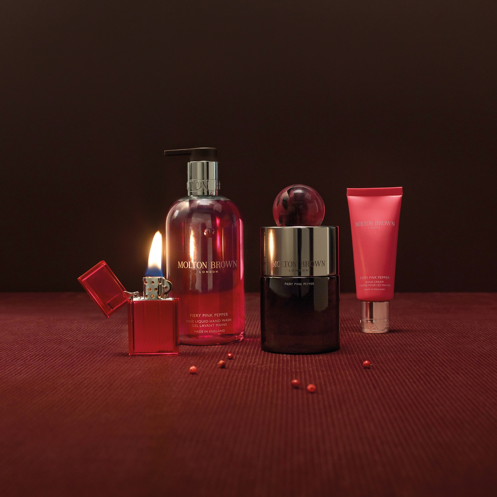 Thumbnail - Molton Brown Fiery Pink Pepper Bath and Shower Gel Refill 400ml
