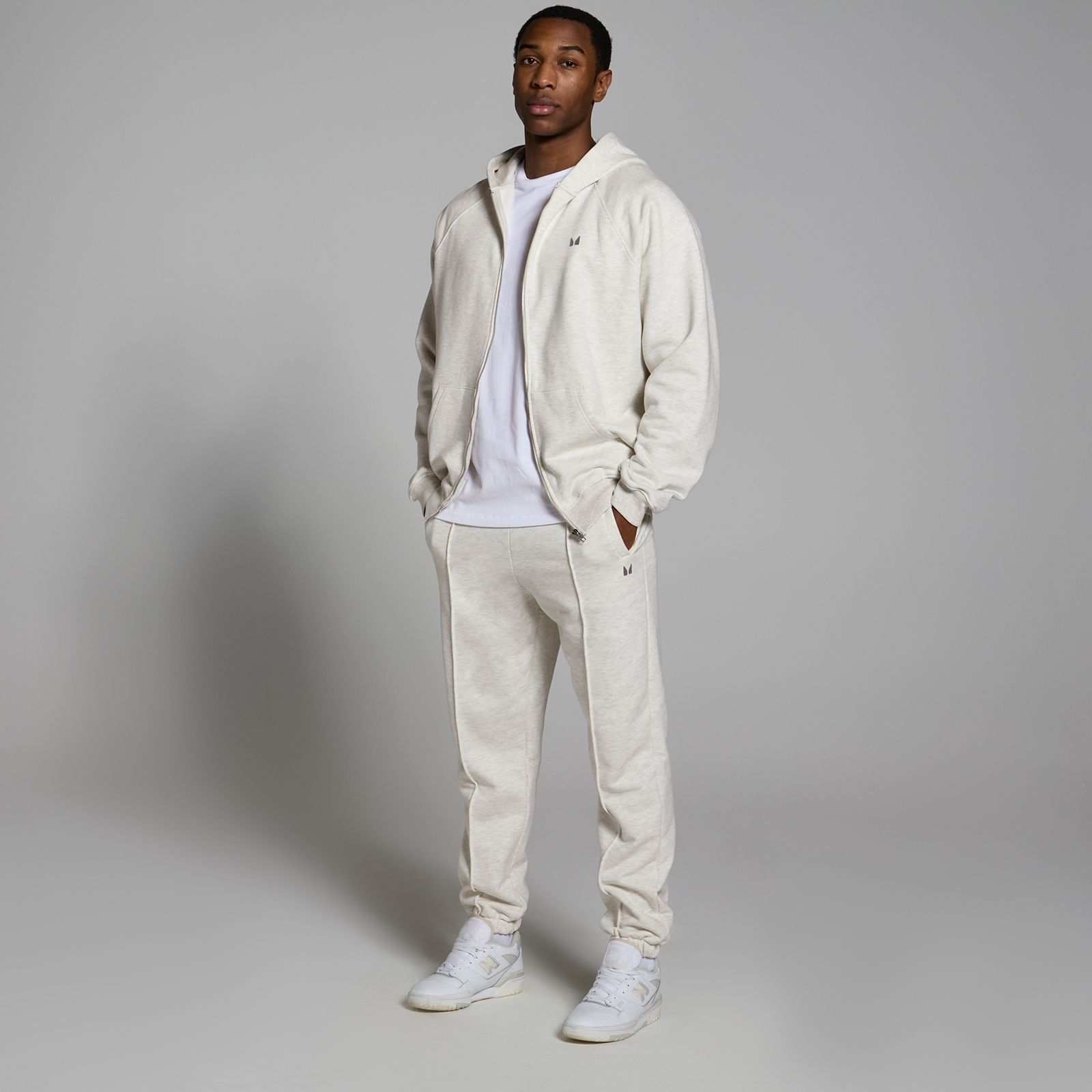 5059883273273 - Herren Lifestyle robuste Oversized Jogginghose – Hellgrau meliert - M 5059883273273 - Herren Lifestyle robuste Oversized Jogginghose – Hellgrau meliert - M