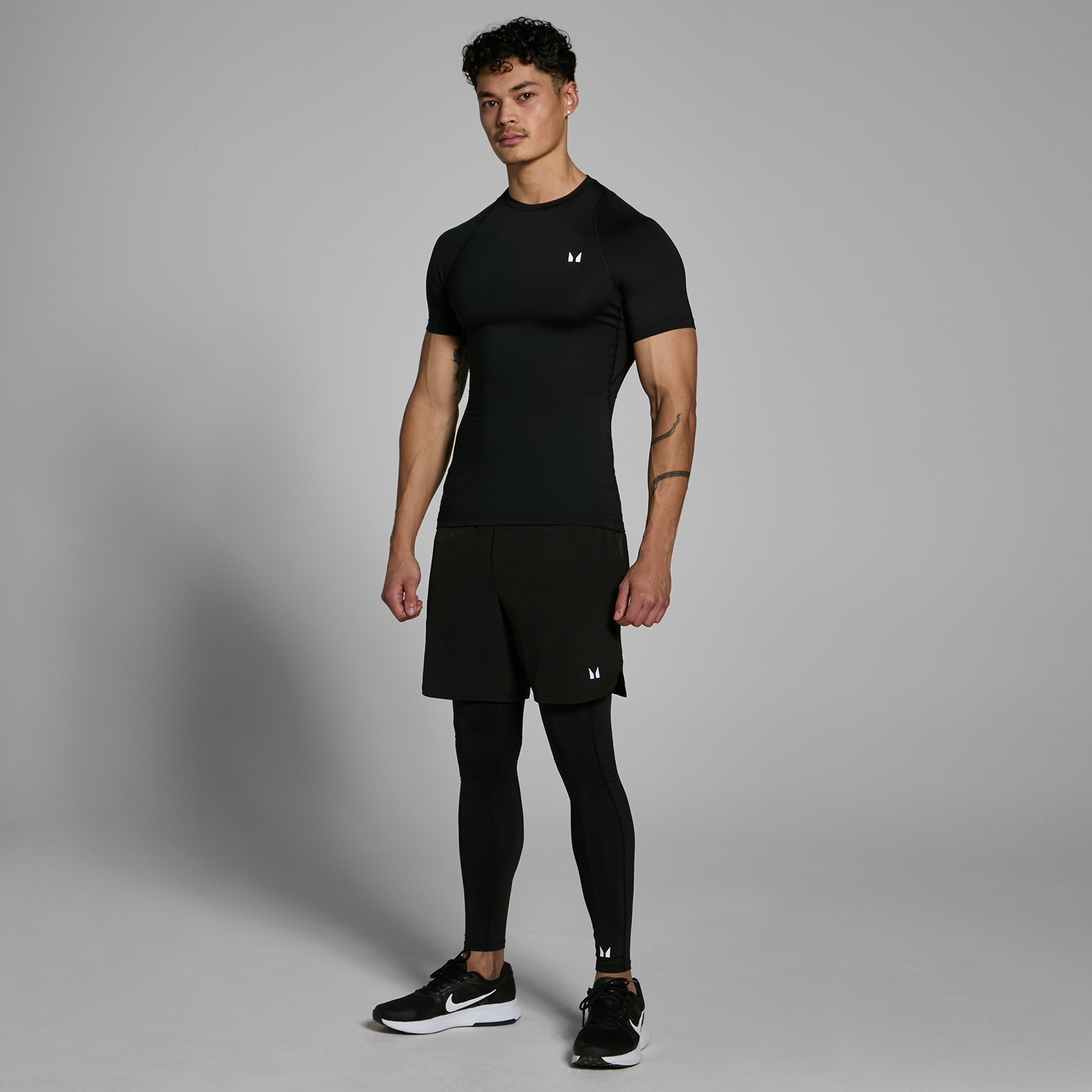 5059883284101 - Herren Training Kurzarm-Baselayer — Schwarz - L 5059883284101 - Herren Training Kurzarm-Baselayer — Schwarz - L