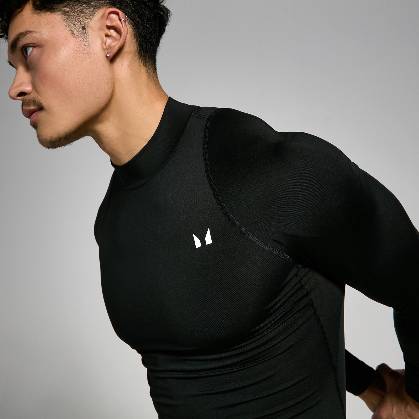 Thumbnail - MP Herren Training Langarm-Baselayer mit hohem Kragen – Schwarz - M