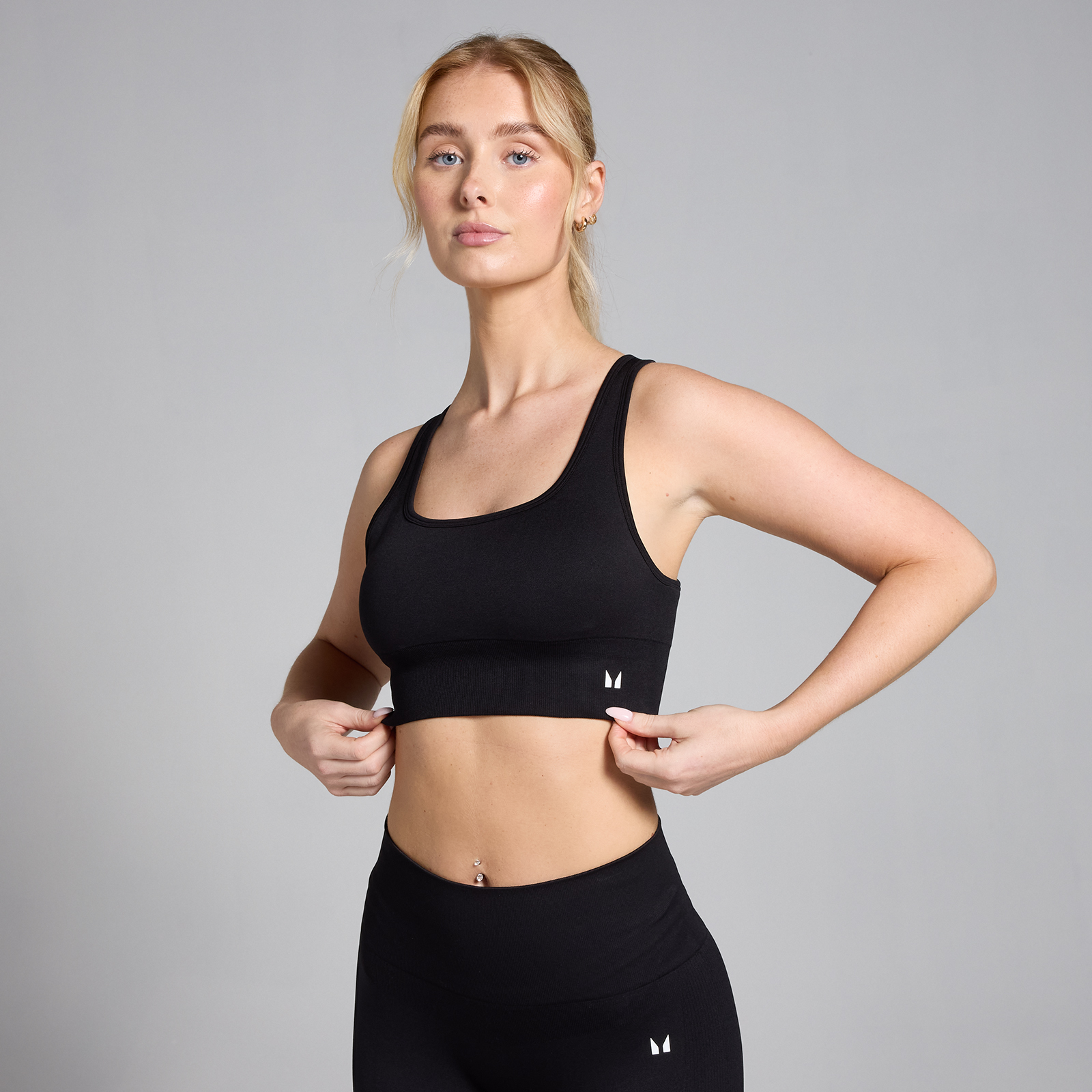 Myprotein UK MP Women's Shape Seamless Sports Bra - Black - XS