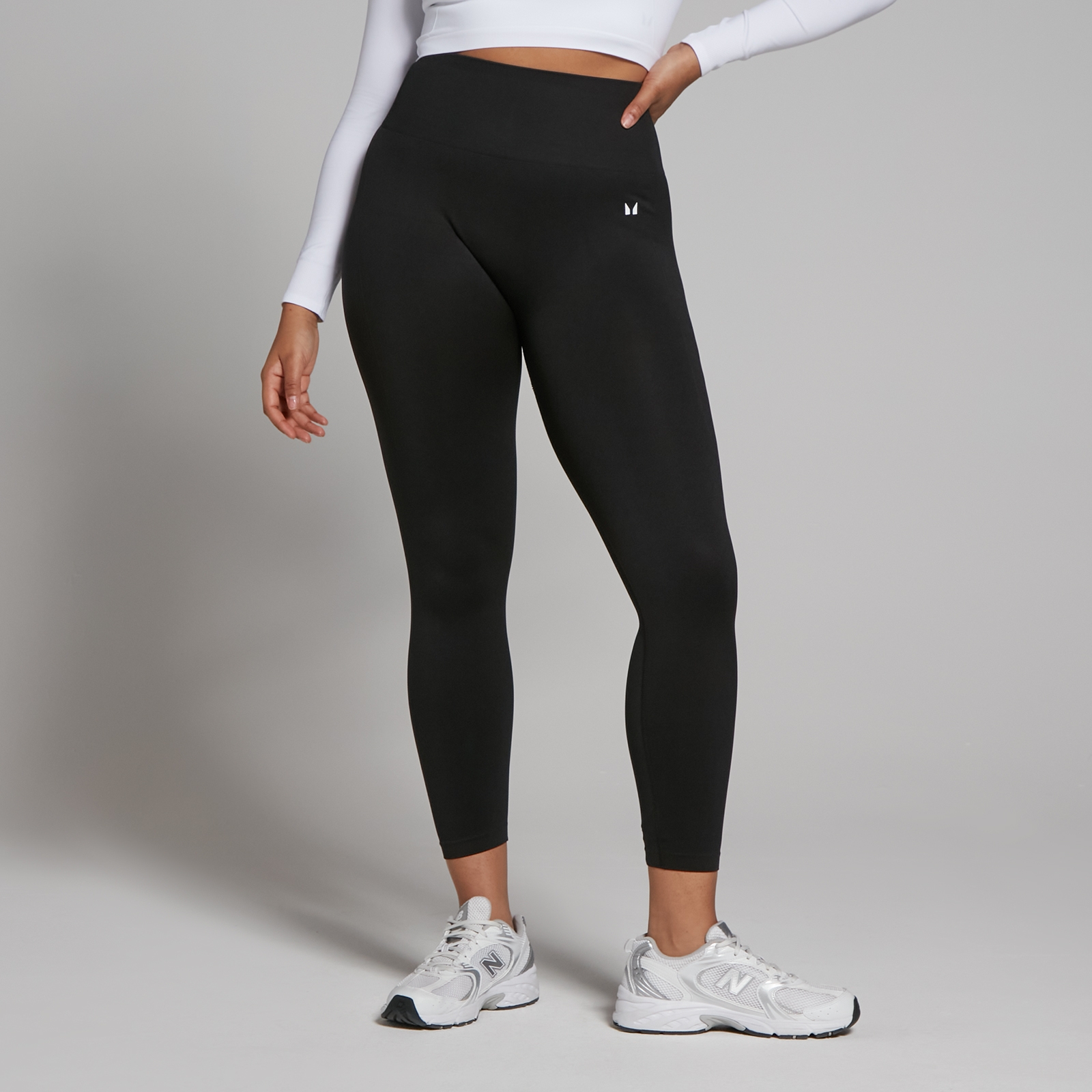 MP Women's Shape Seamless 7/8 Leggings - Black