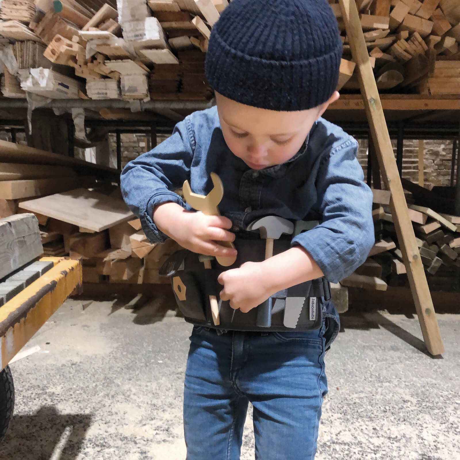 Jabadabado Tool Belt with Wooden Tools - Image 1