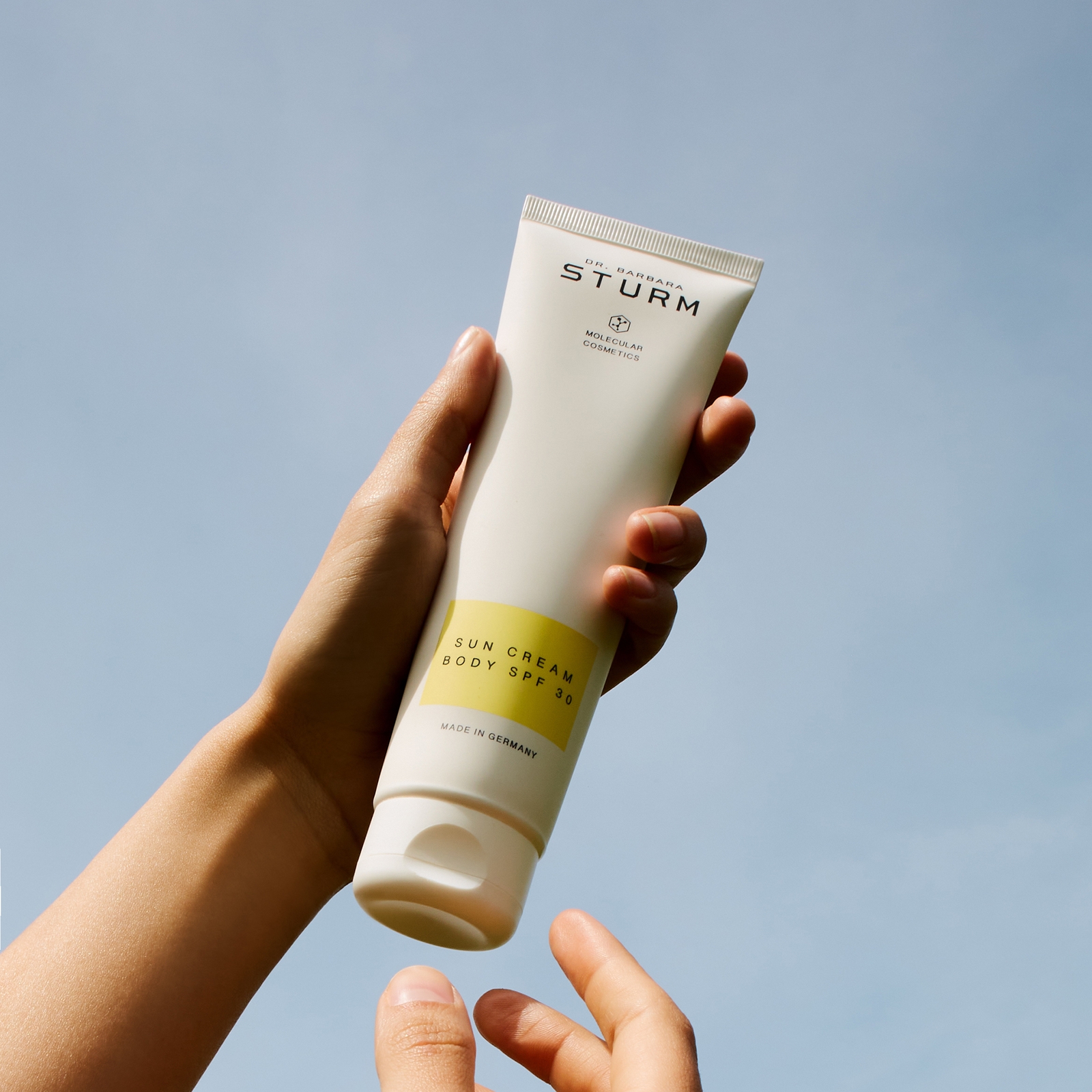 Thumbnail - Dr. Barbara Sturm Body Sun Cream SPF 30 150ml