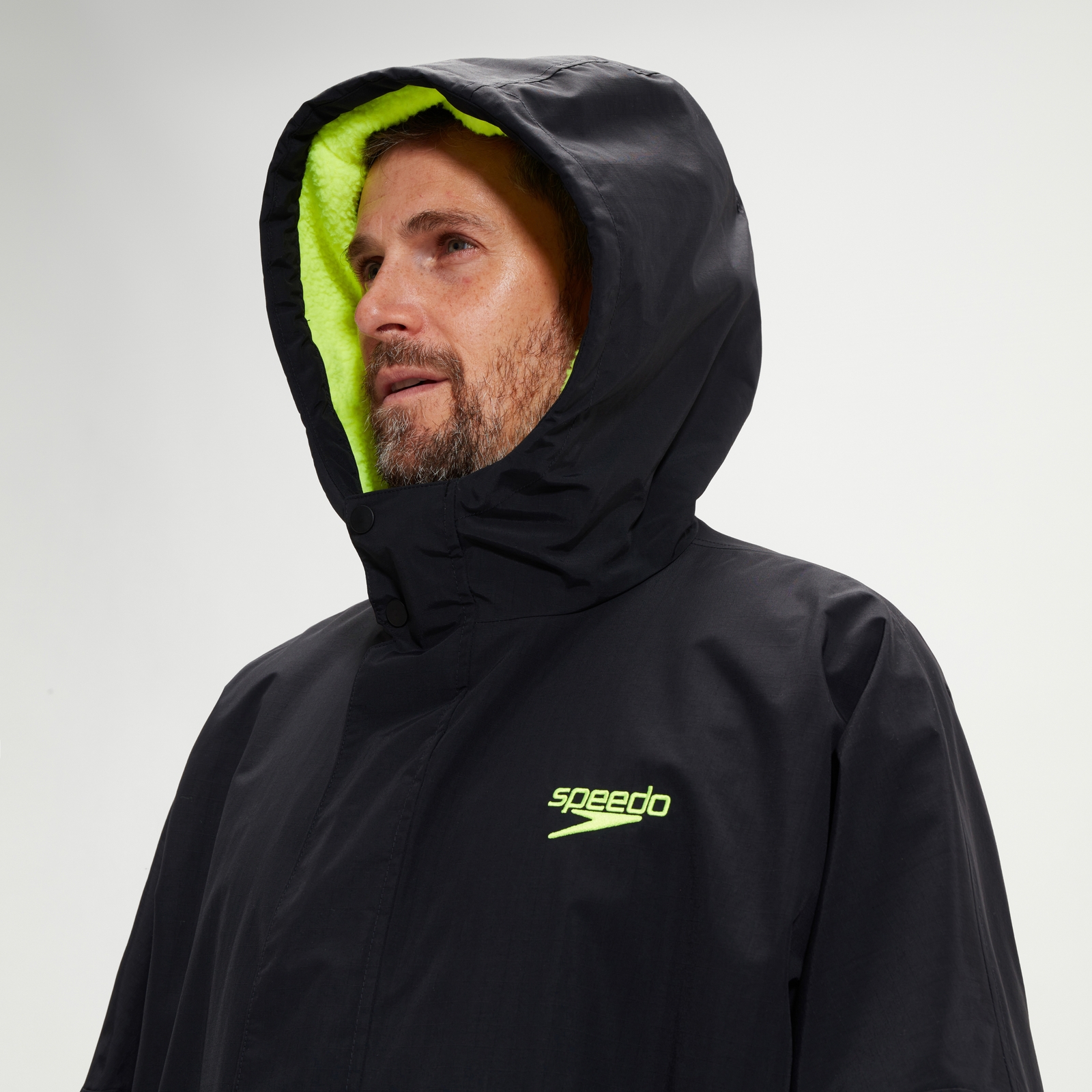 Adult Therma Change Robe Black/Yellow