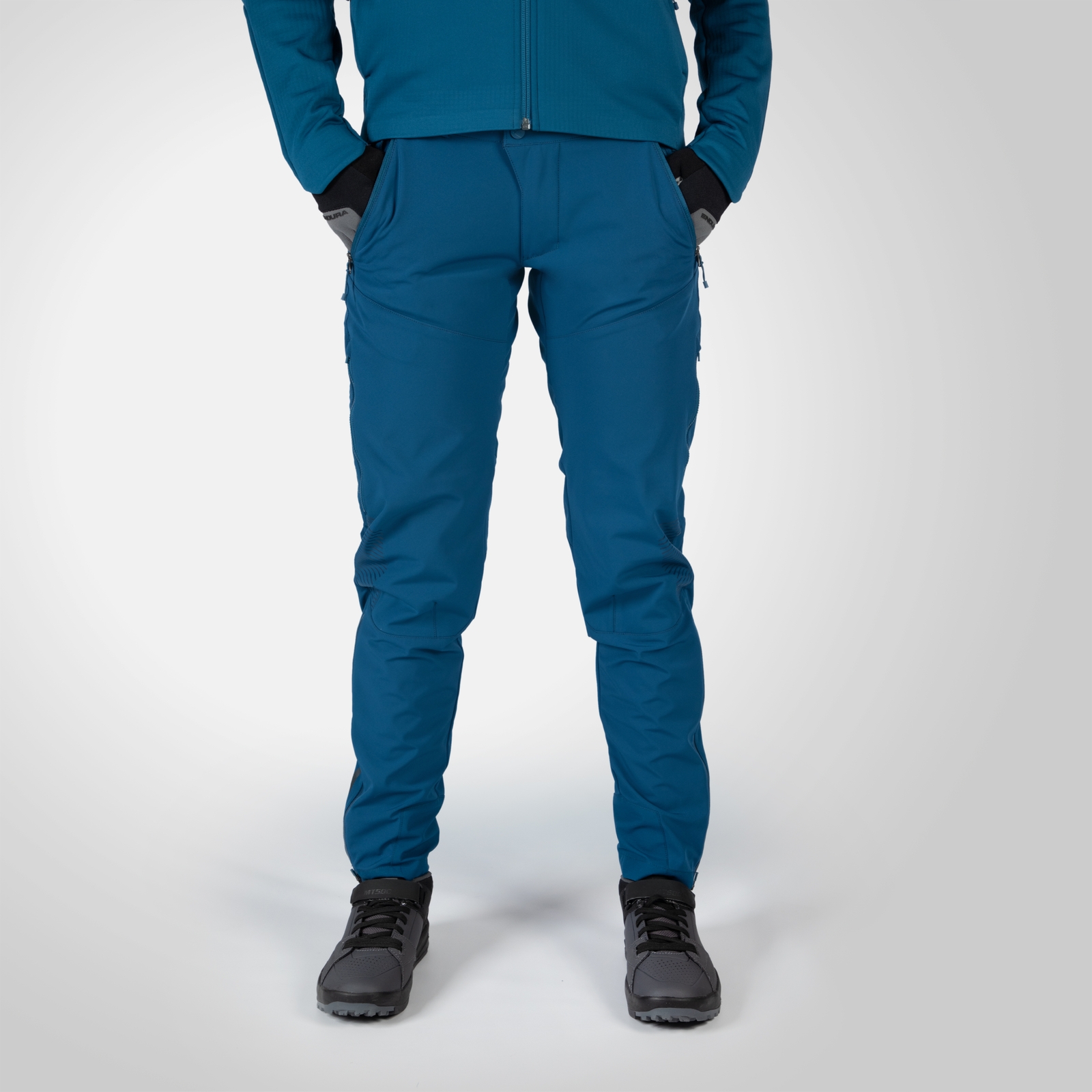 Endura Women's MT500 Spray Trousers II - Blueberry | Extra 10% off first order.