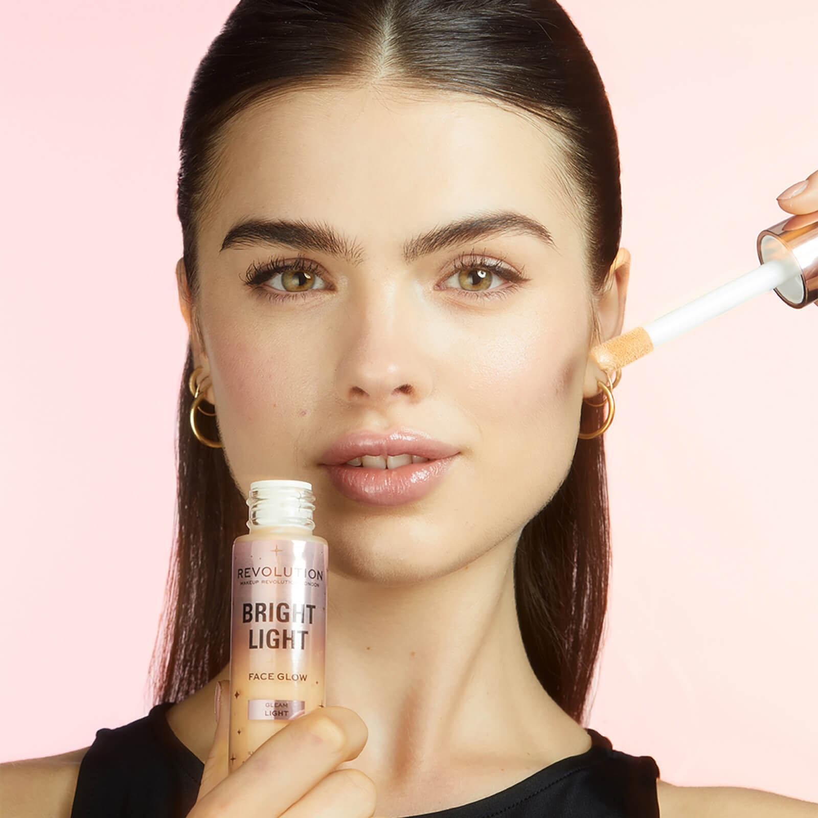 Thumbnail - Revolution Bright Light Face Glow 23 ml (Verschiedene Farbtöne) - Gleam Light