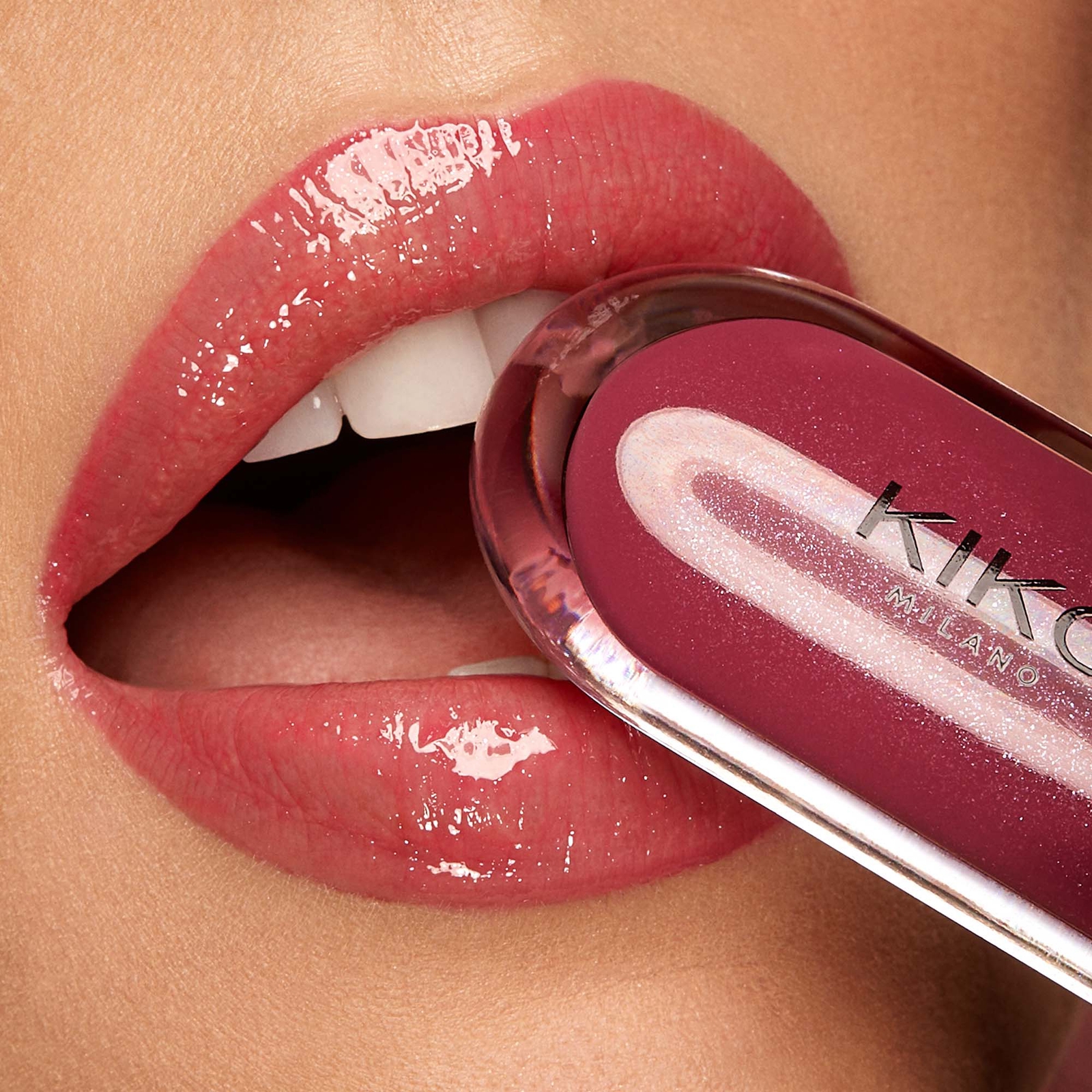 Thumbnail - KIKO Milano 3D Hydra Lipgloss 6,5 ml (Verschiedene Farbtöne) - 22 Sparkling Red Garnet