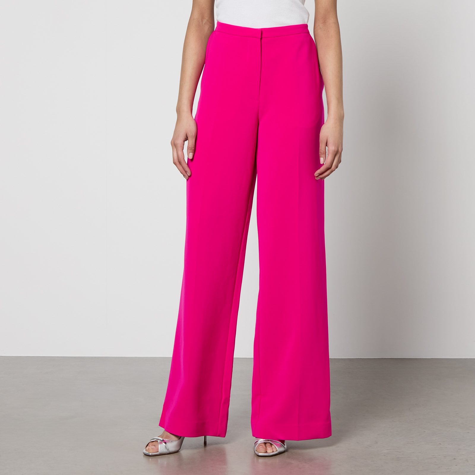Stine Goya Timo Crepe Straight-Leg Trousers - L