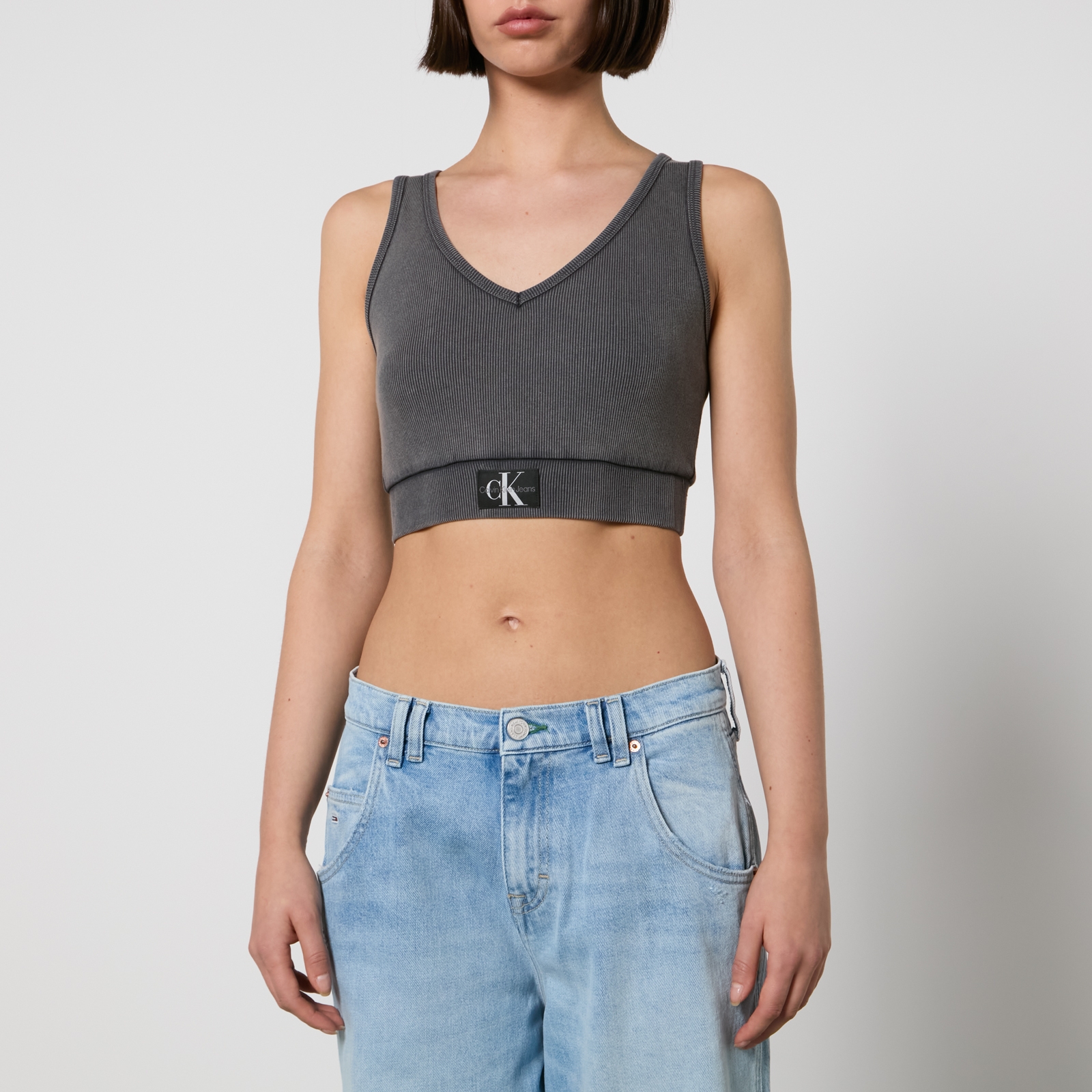 Calvin Klein Jeans Label Washed Stretch Cotton-Jersey Crop Top - S