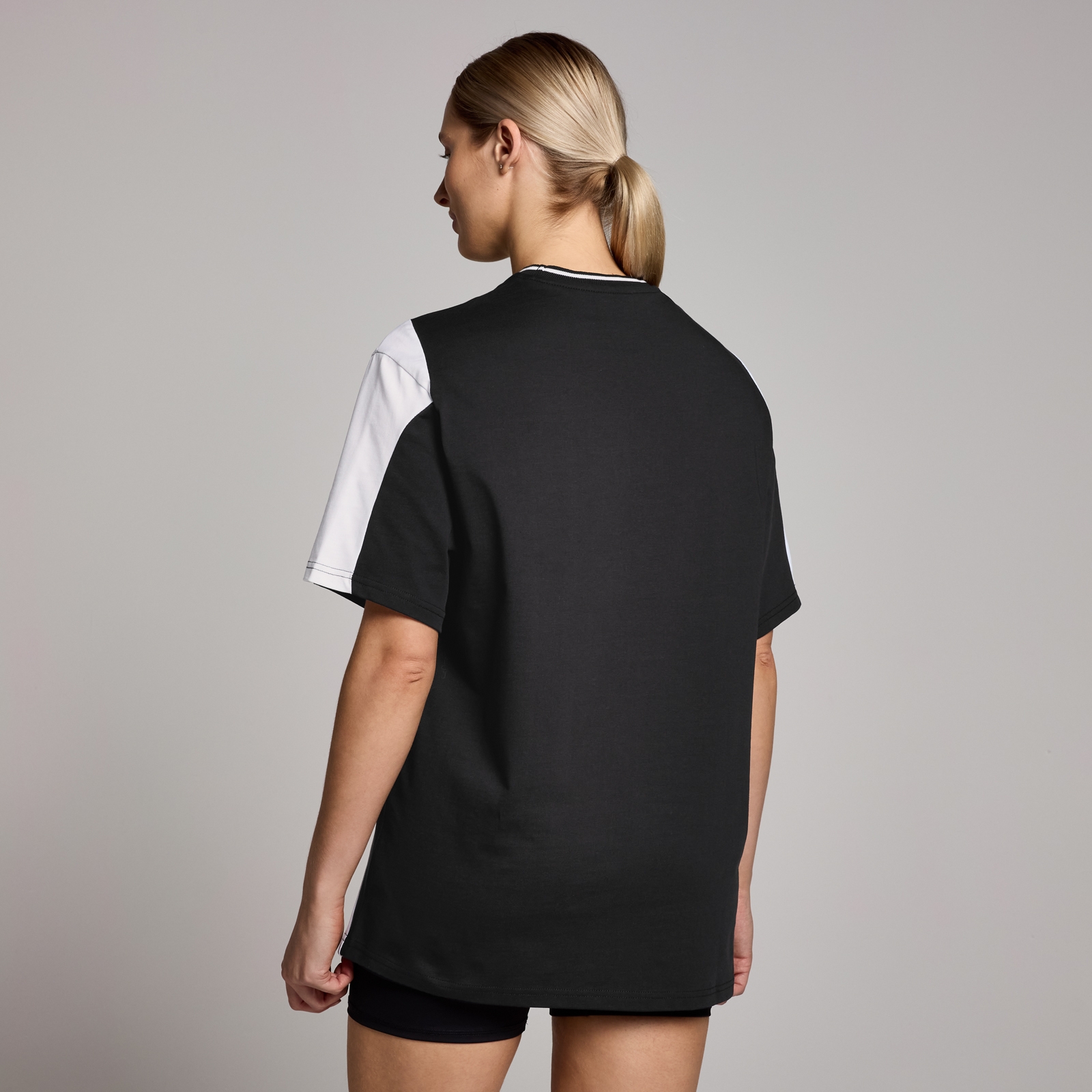 5059883332840 - Damen Tempo Contrast Retro Oversized-T-Shirt – Schwarz - S-M 5059883332840 - Damen Tempo Contrast Retro Oversized-T-Shirt – Schwarz - S-M