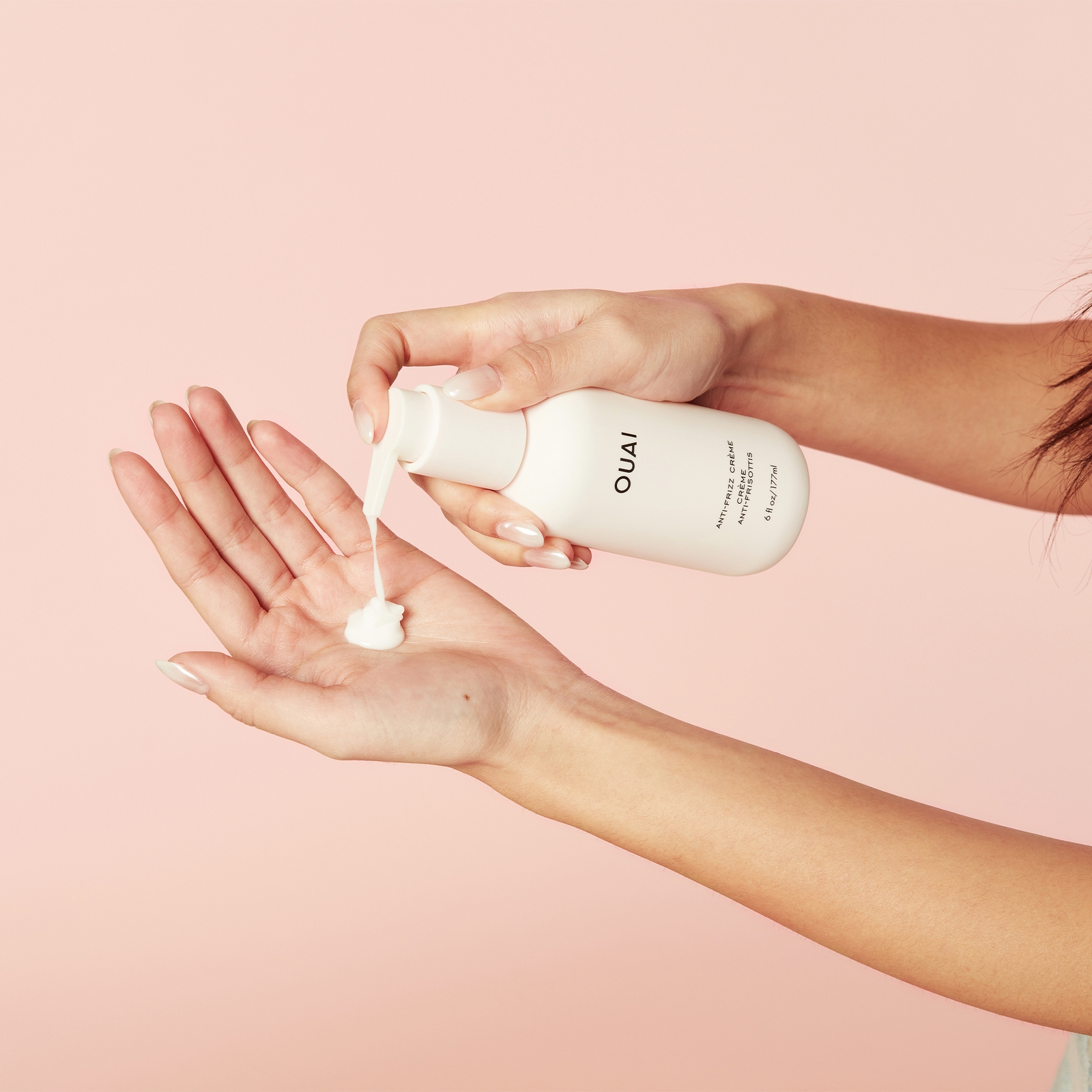 Thumbnail - OUAI Anti-Frizz-Creme Reisegröße 89 ml