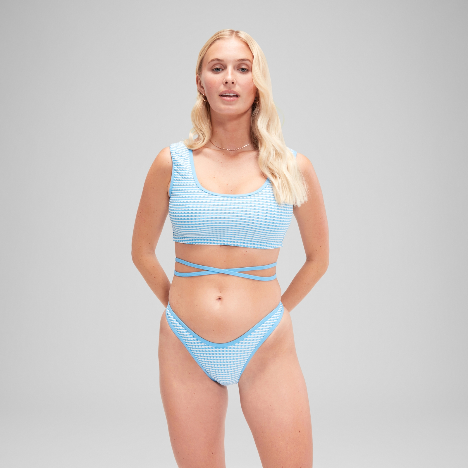 FLU3NTE Gingham Wrap Crop Top Blue