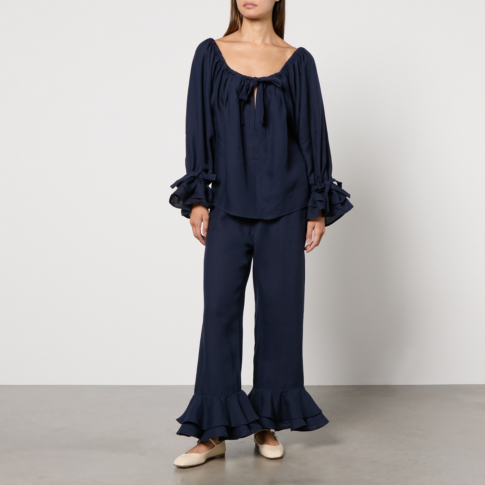 Sleeper Cha-Cha Ruffled Linen Lounge Set - M