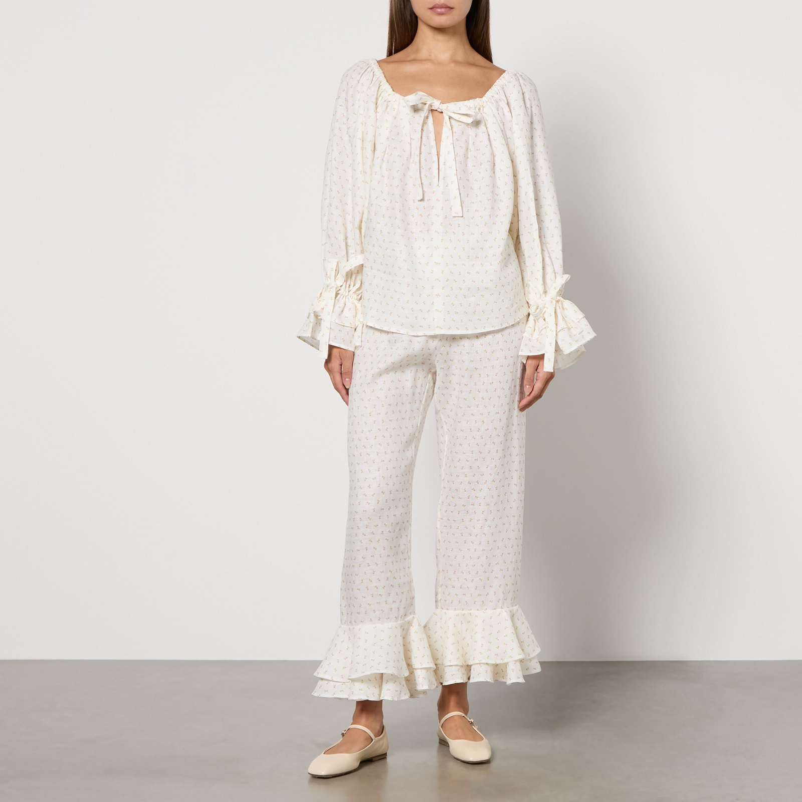 Sleeper Cha-Cha Ruffled Linen Lounge Set - S