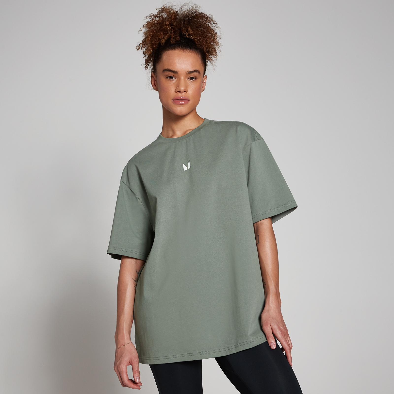 5059883420042 - Move Club T-Shirt mit Grafik – Moosgrün - XXS-XS 5059883420042 - Move Club T-Shirt mit Grafik – Moosgrün - XXS-XS