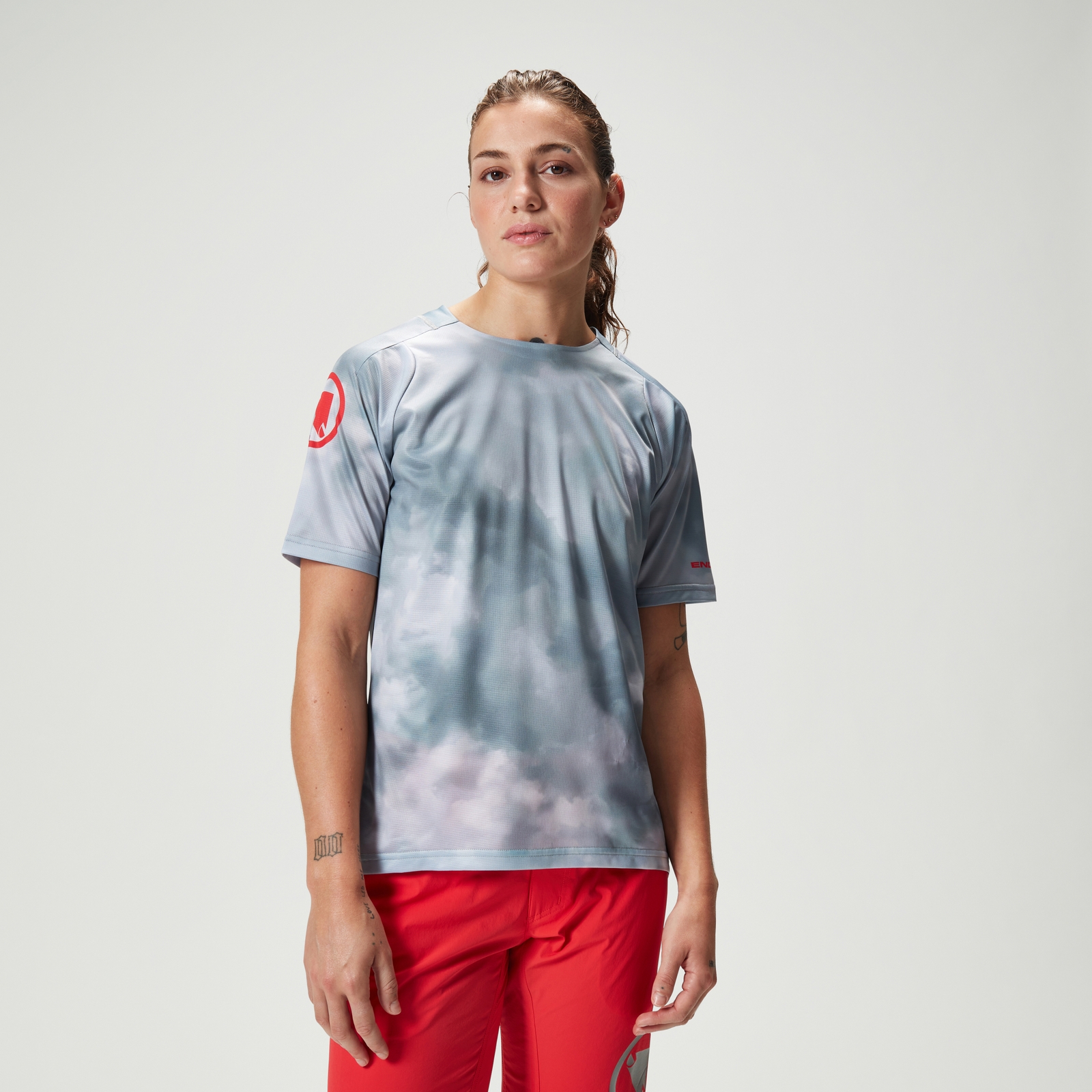 Endura Women's Ltd Pixel Cloud S/S Tee - Dreich Grey | Extra 10% off first order.