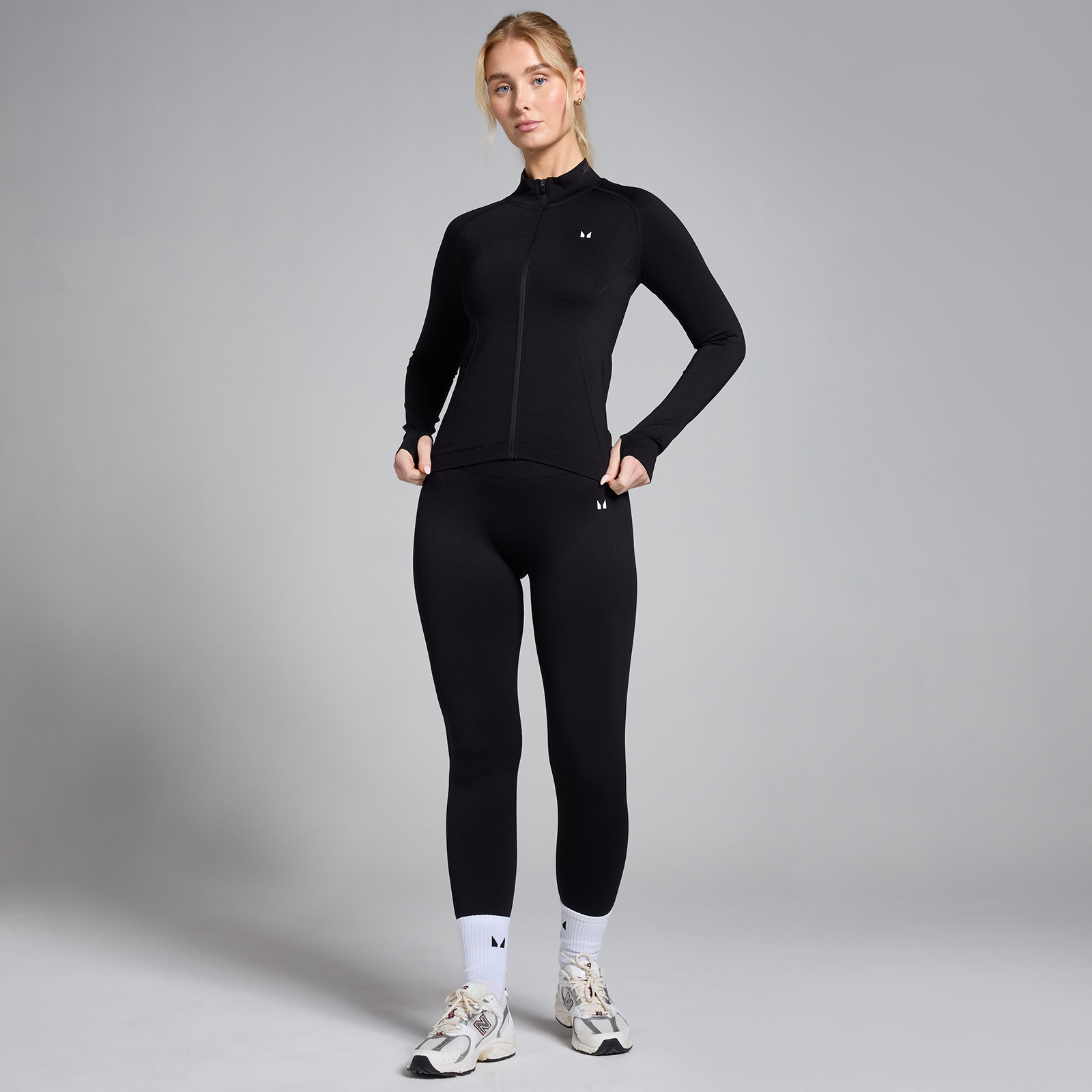 Thumbnail - MP Damen Shape Nahtlose Jacke mit durchgehendem Reißverschluss – Schwarz - XS