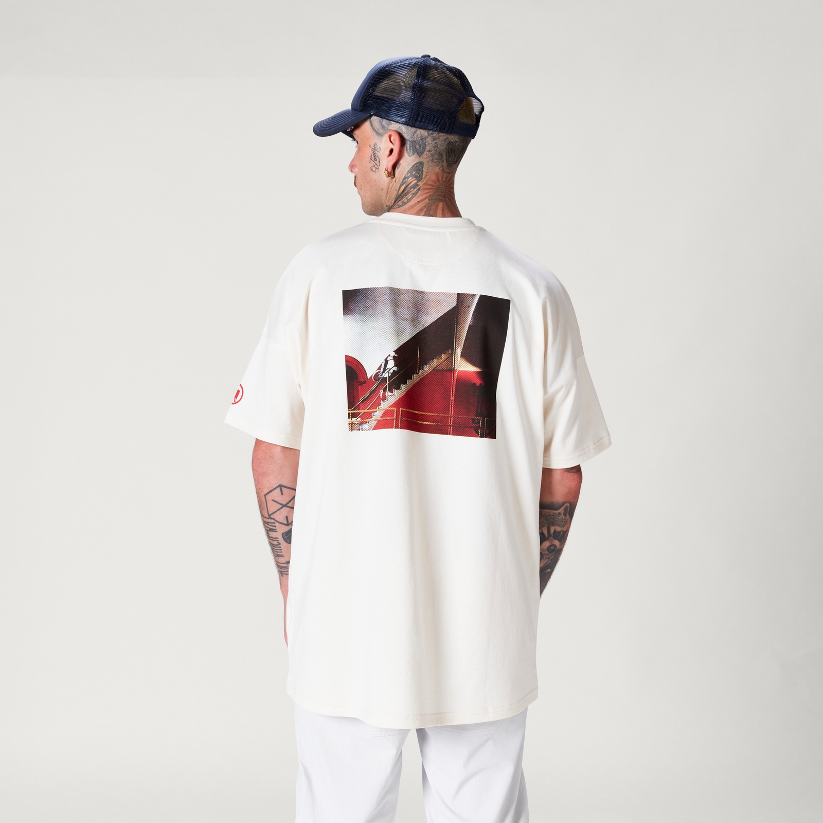 Endura Unisex Kriss Kyle Box Tee - Natural | Extra 10% off first order.