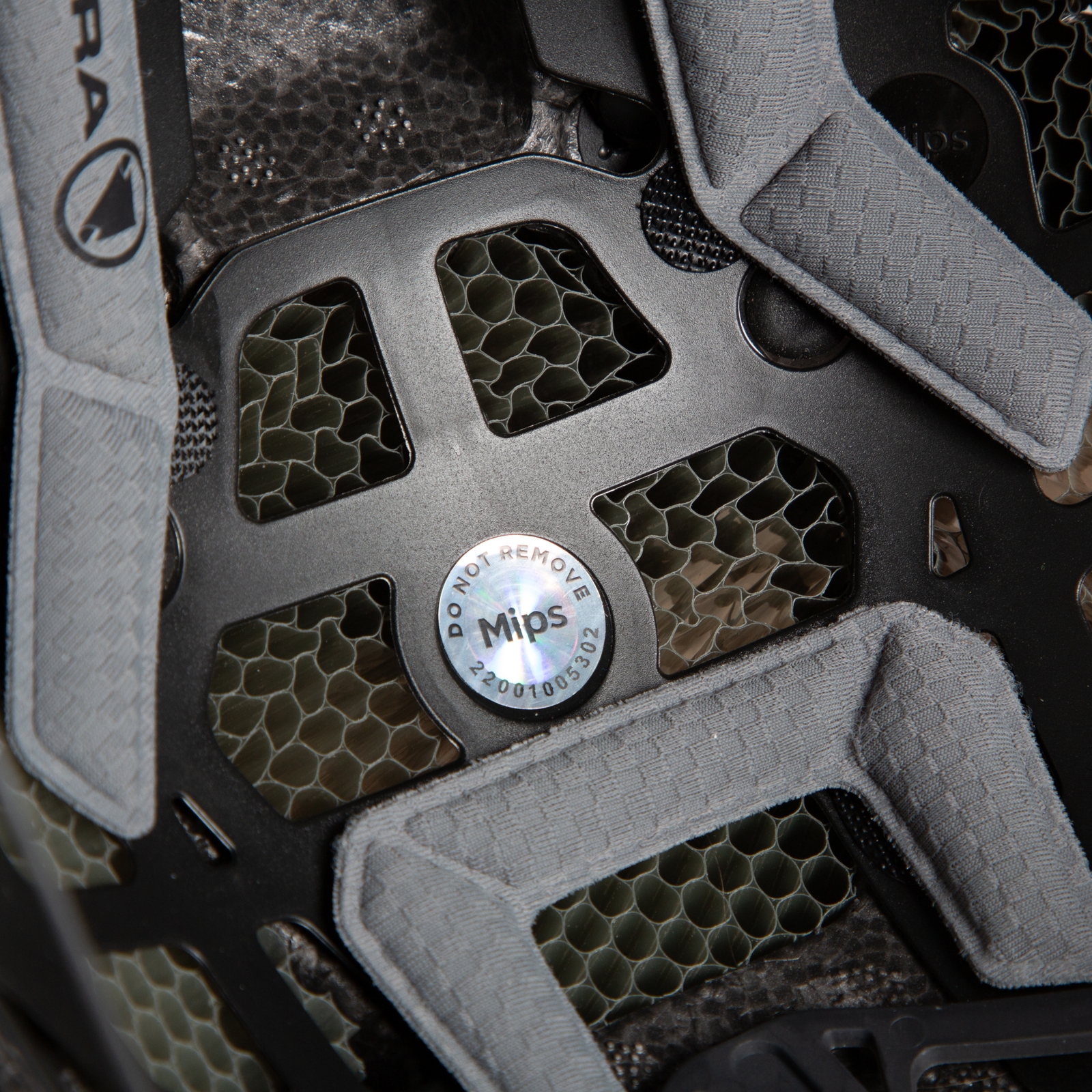 Endura MT500 Mips® Helmet Padding - Grey | Extra 10% off first order.