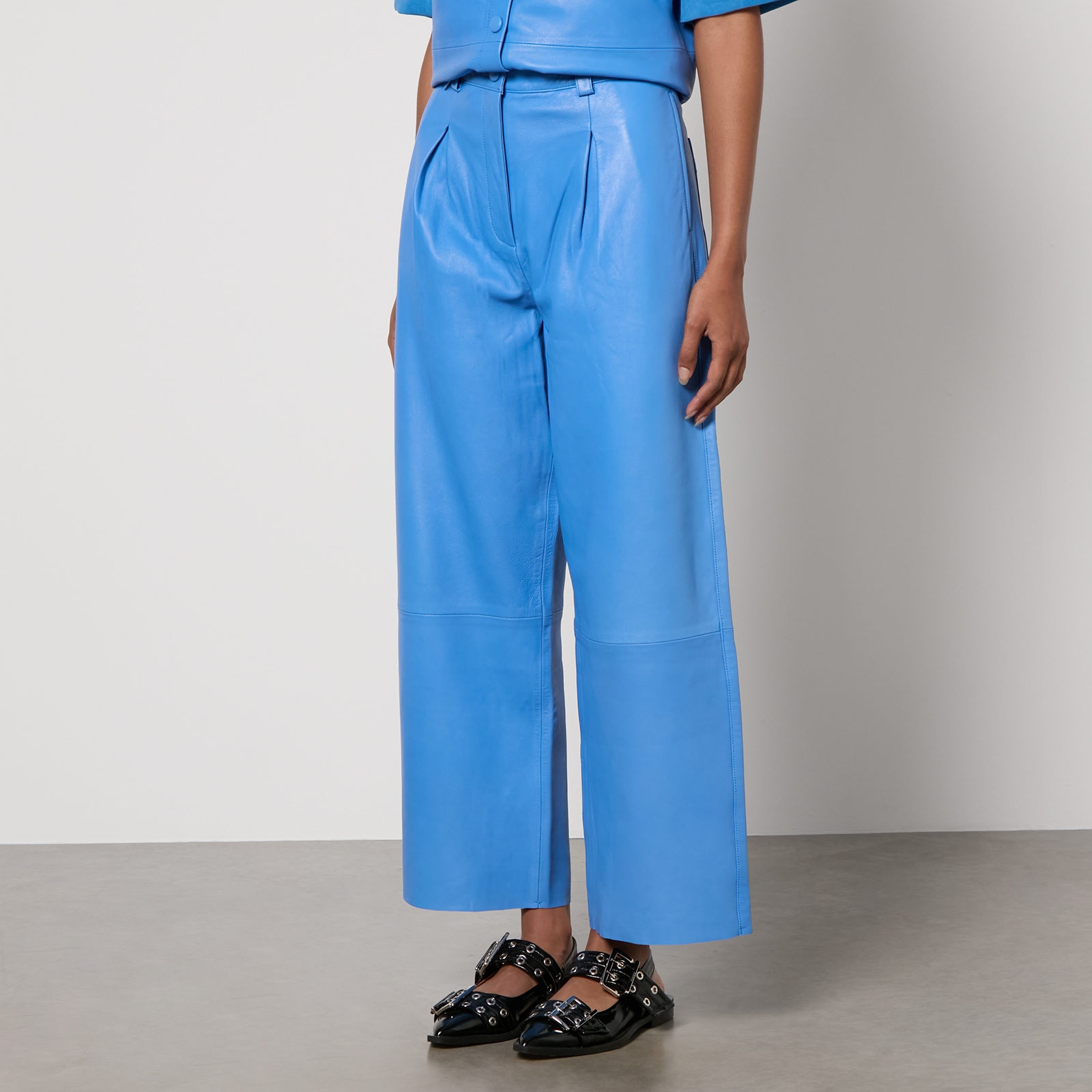 Stella Nova Cropped Leather Trousers - DK 38/UK 12