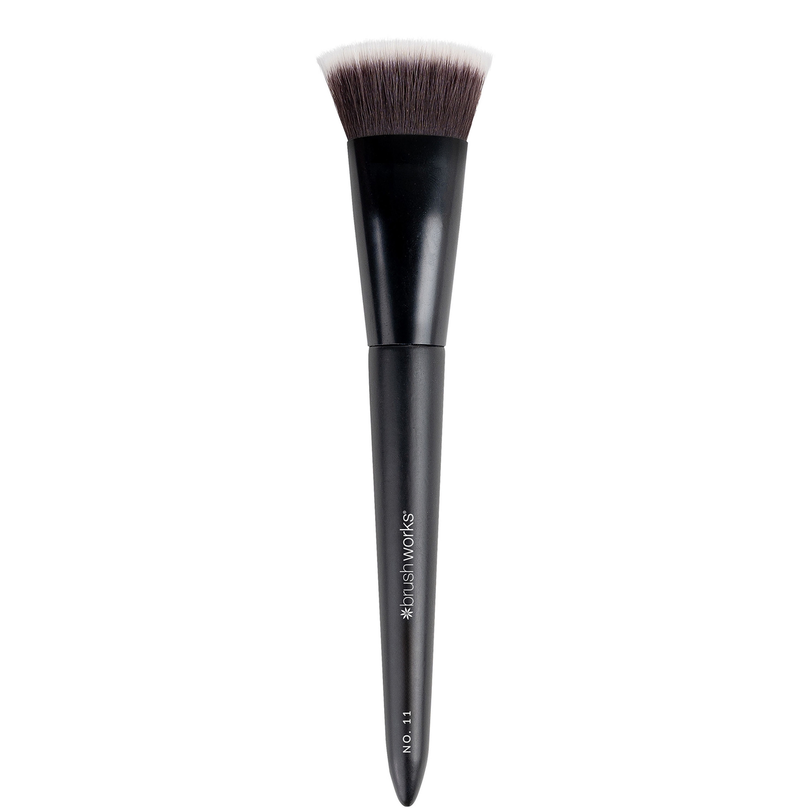 

brushworks No. 11 Flat Top Contour Brush