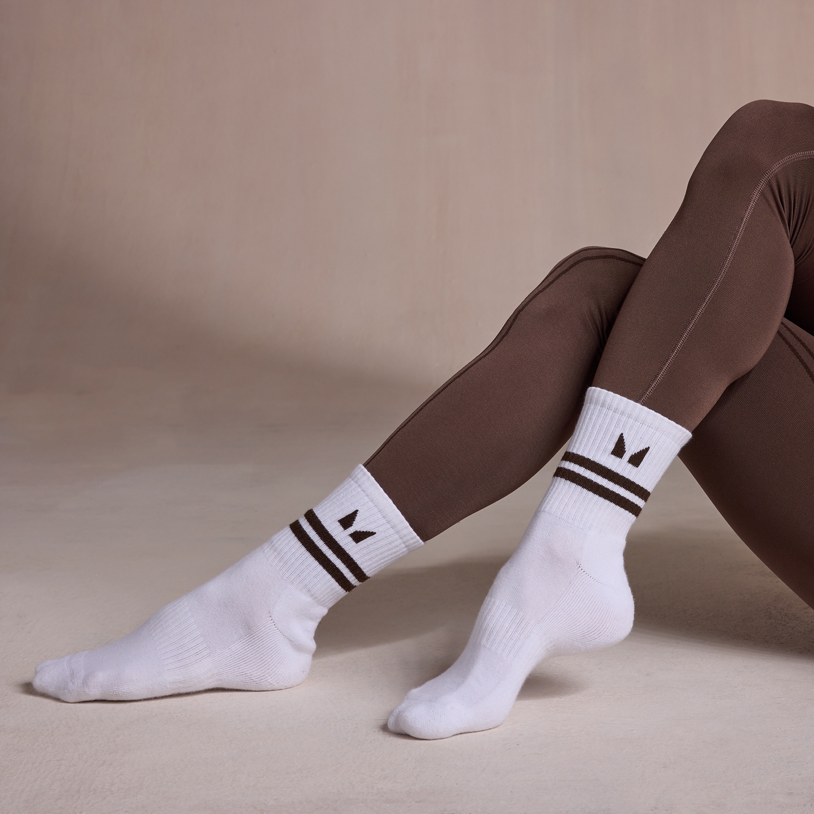 5059883447636 - Tatiana 3pk Crew Socks - White Coffee - UK 9-11