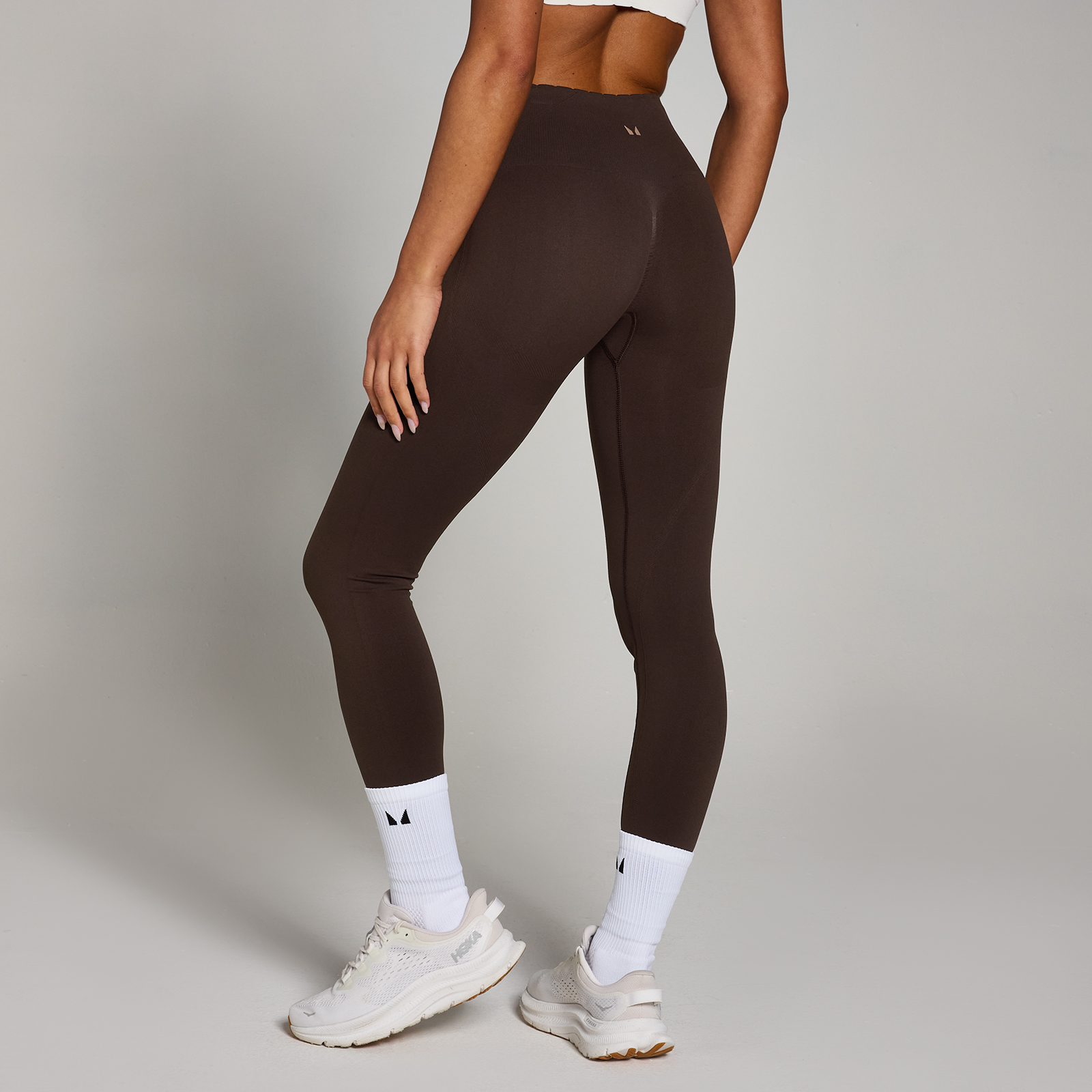 MP Damen Tempo Ultra Nahtlosem Leggings – Gemahlener Kaffee - S