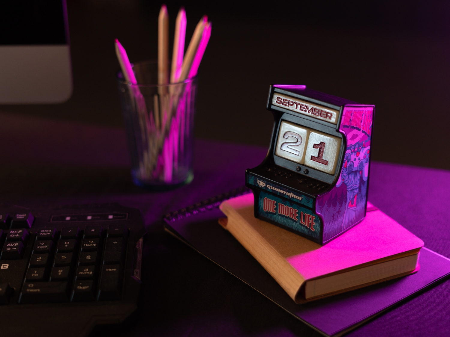 Gameration Arcade 3D Perpetual Calendar