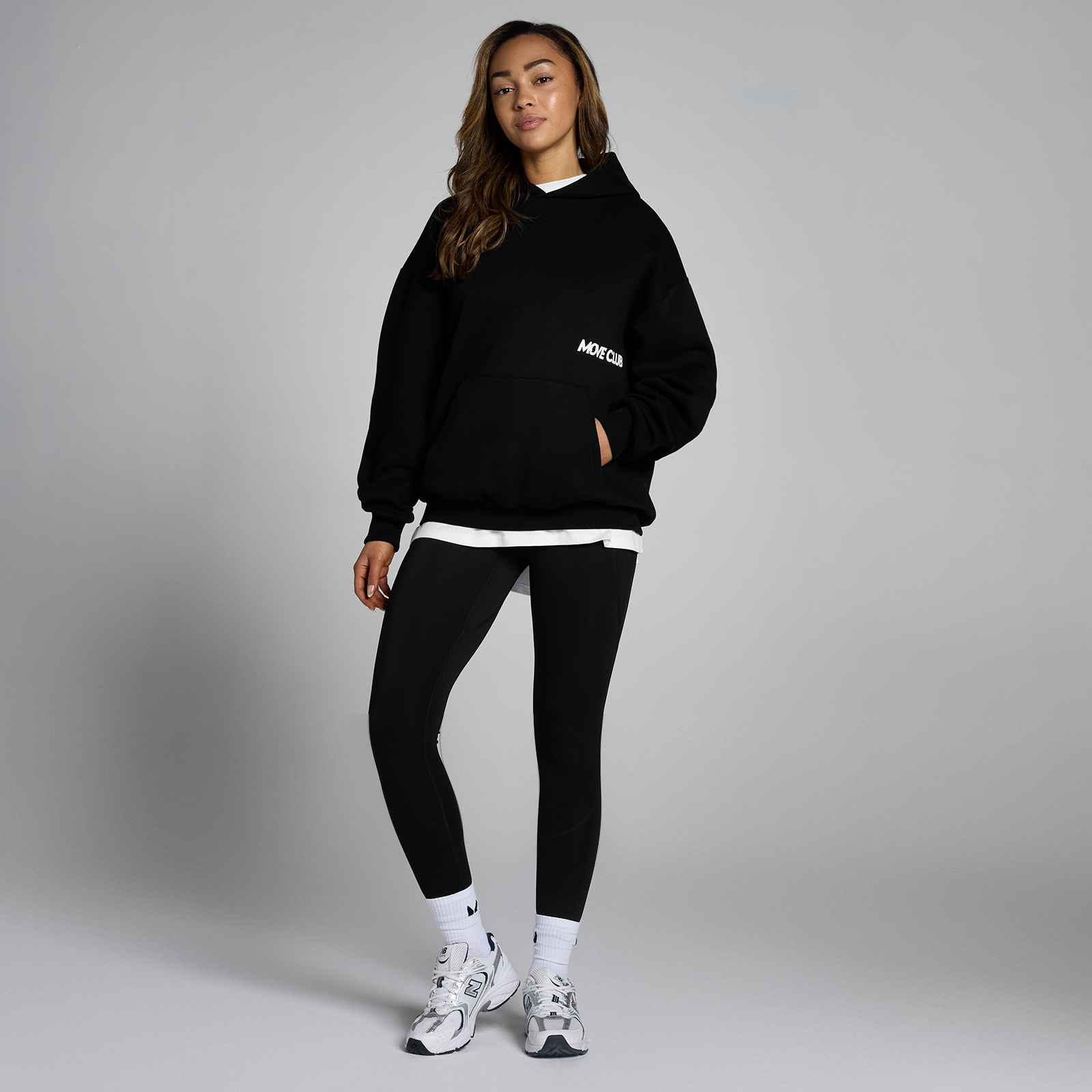 5059883464084 - Unisex Move Club Kapuzenpullover – Schwarz - S-M 5059883464084 - Unisex Move Club Kapuzenpullover – Schwarz - S-M