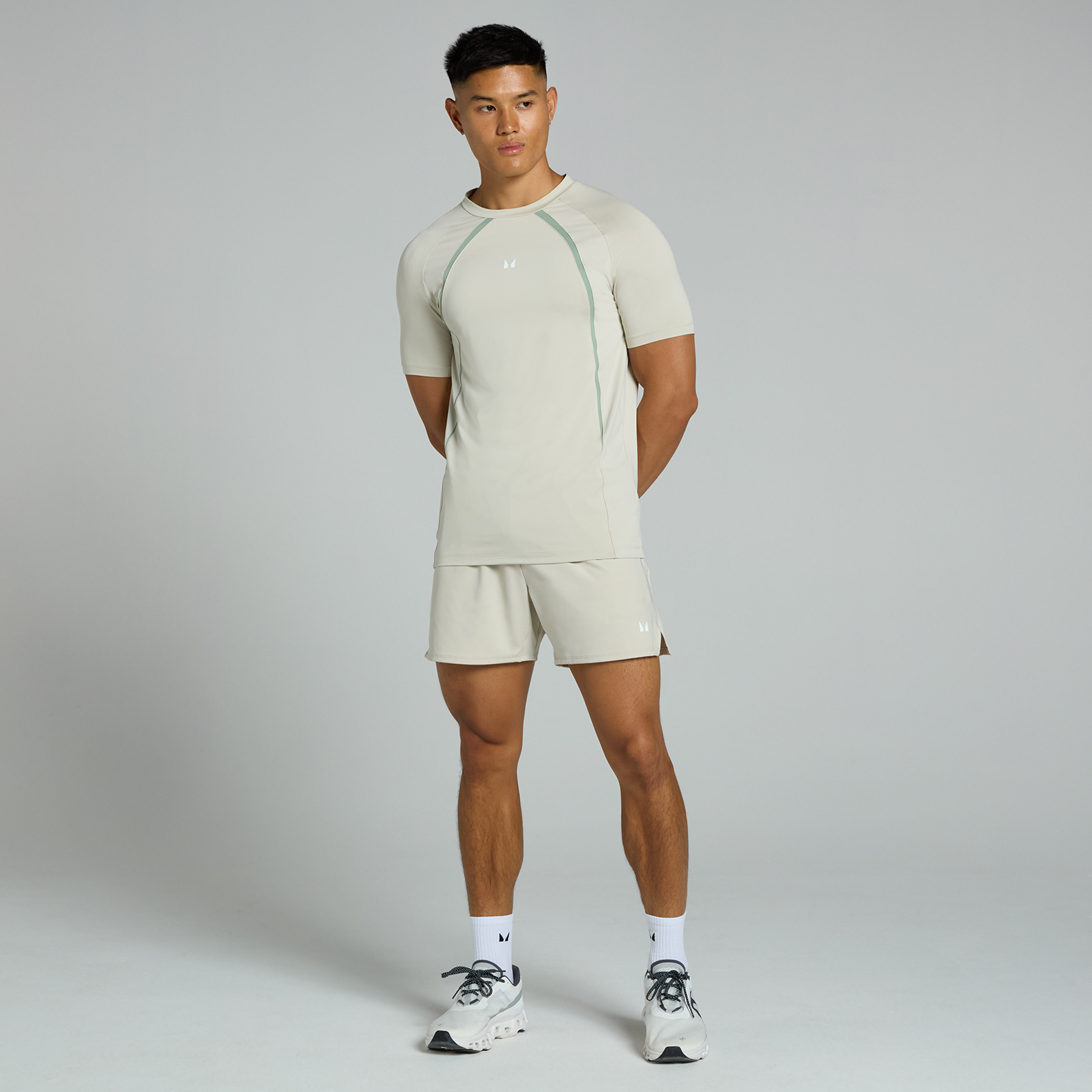 5059883371672 - Herren Tempo Panel 13-cm-Shorts – Asche - XXL 5059883371672 - Herren Tempo Panel 13-cm-Shorts – Asche - XXL