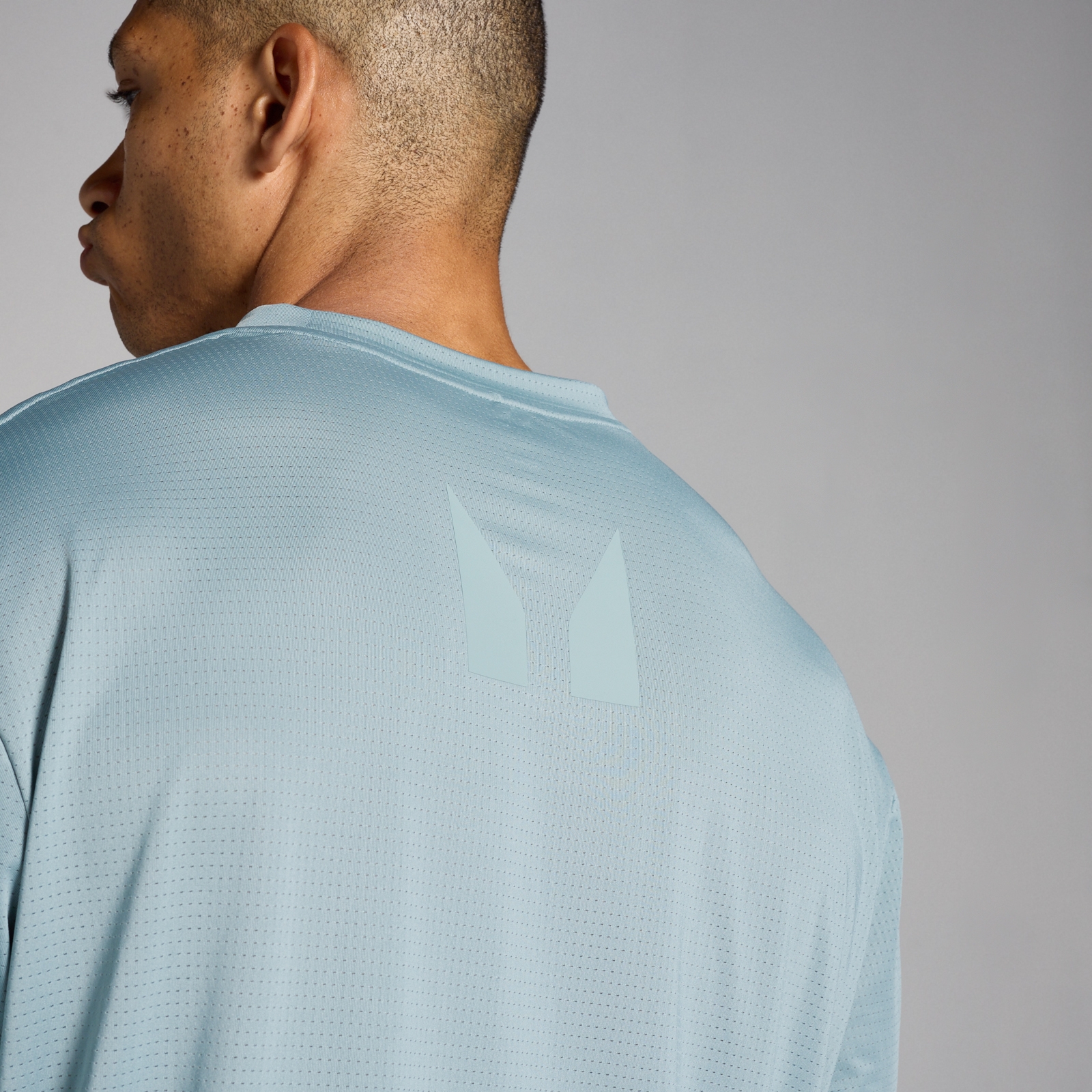Thumbnail - MP Herren Tempo Oversize-Netz-Trainings-T-Shirt – Blei - XL