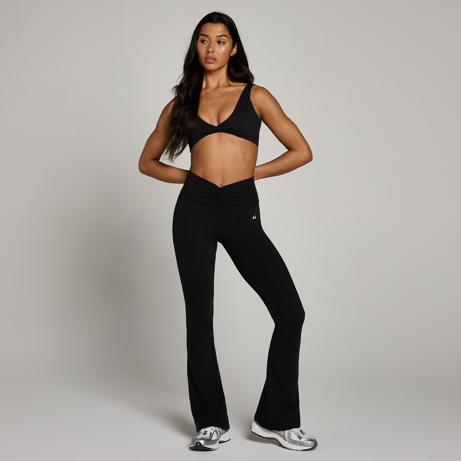 Thumbnail - MP Damen Tempo Schlag-Leggings mit geraffter Vorderseite – Schwarz - XXL