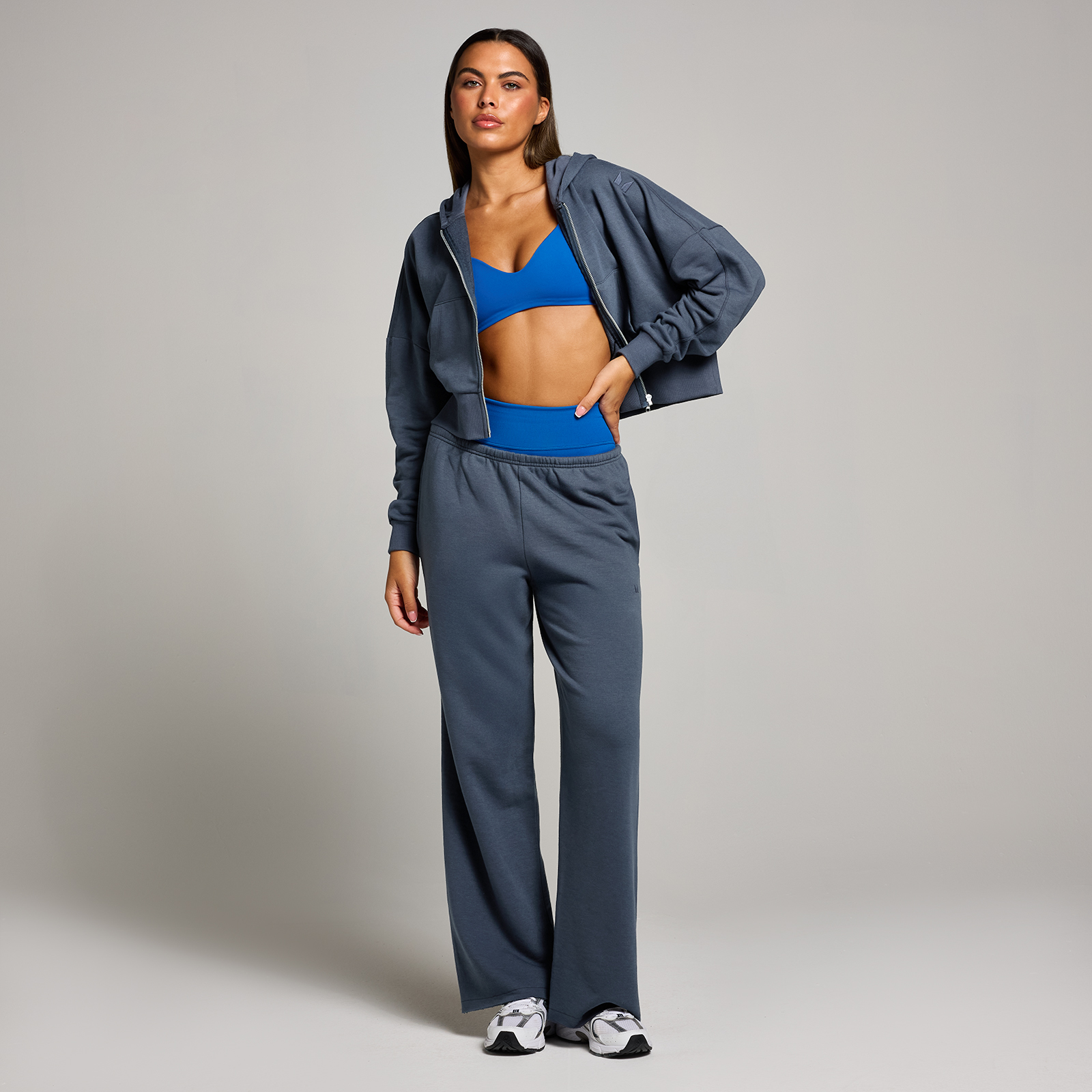 5059883380650 - Damen Tempo Crop-Kapuzenpulli mit Durchgehendem Reißverschluss – Mitternacht - XXL