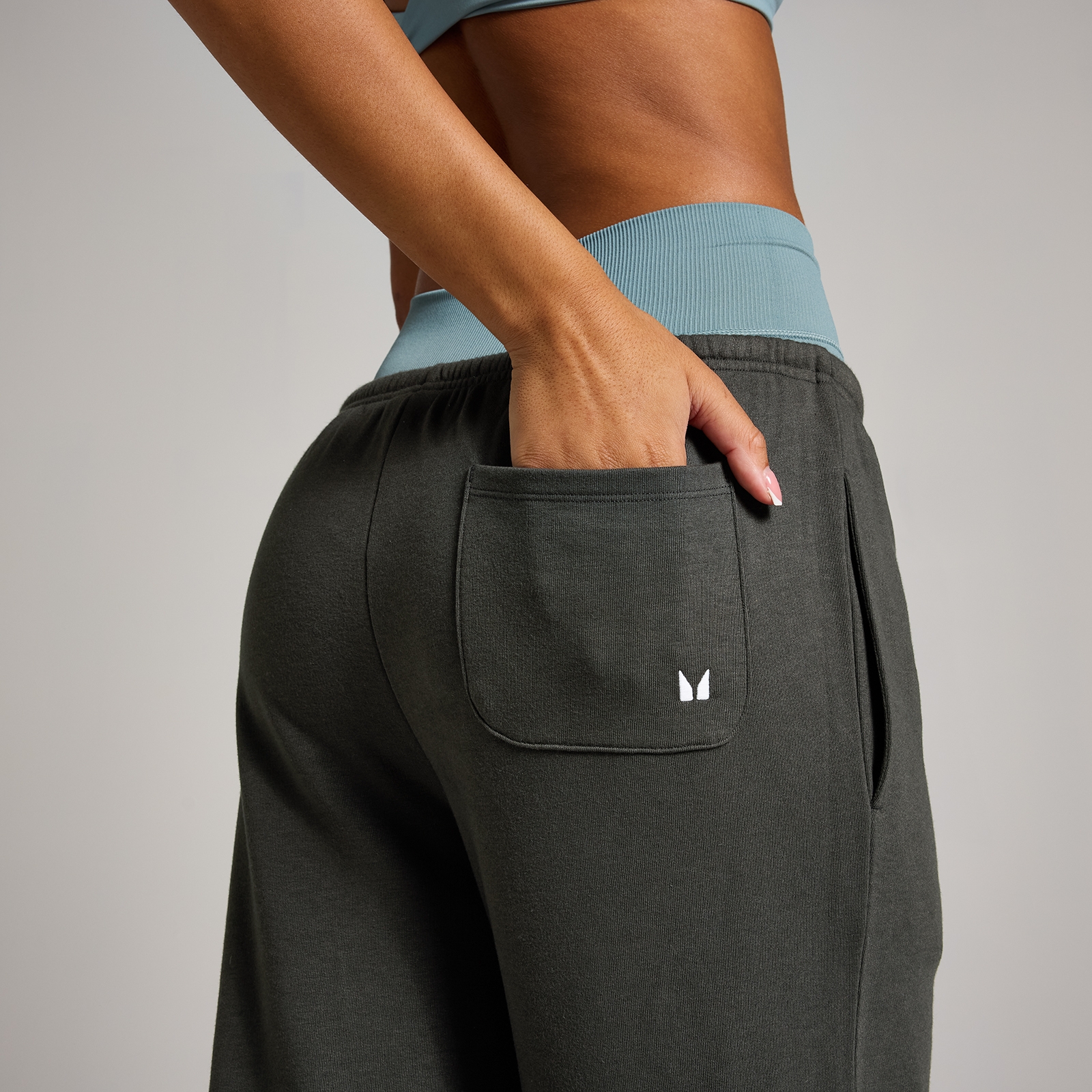 Thumbnail - MP Damen Tempo Mittelhohe Jogginghose mit Geradem Bein – Nachtgrau - L