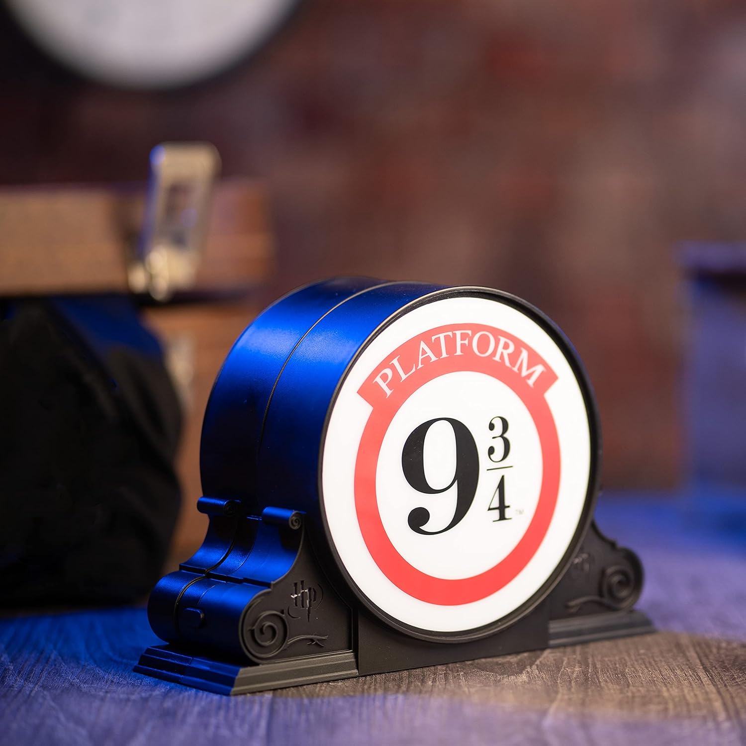 Harry Potter - Platform 9 3/4* Lamp
