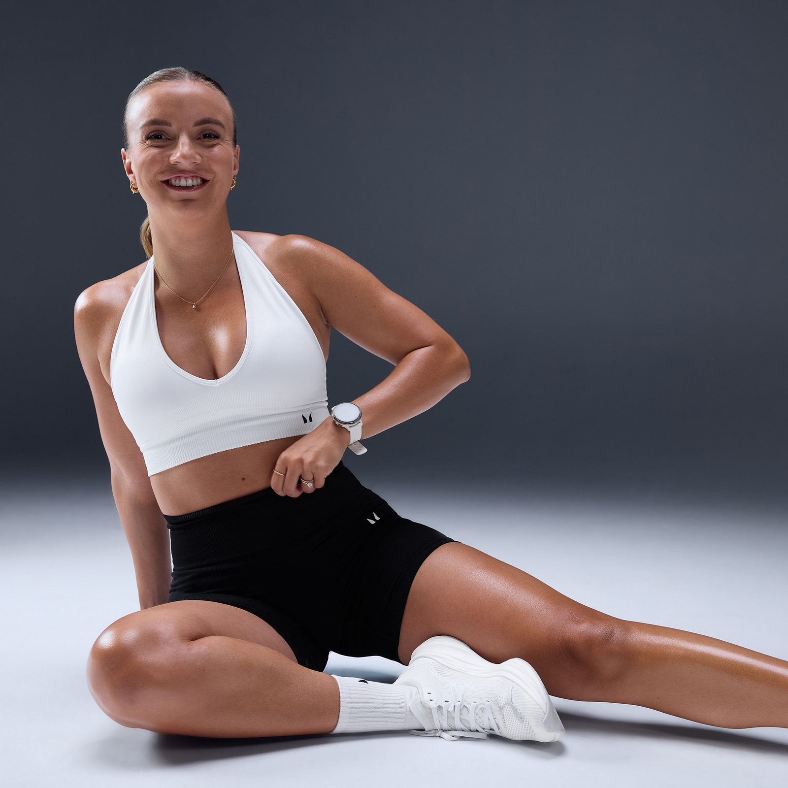 Myprotein UK MyProtein MP Women's Tempo Seamless Halterneck Bra - White - M
