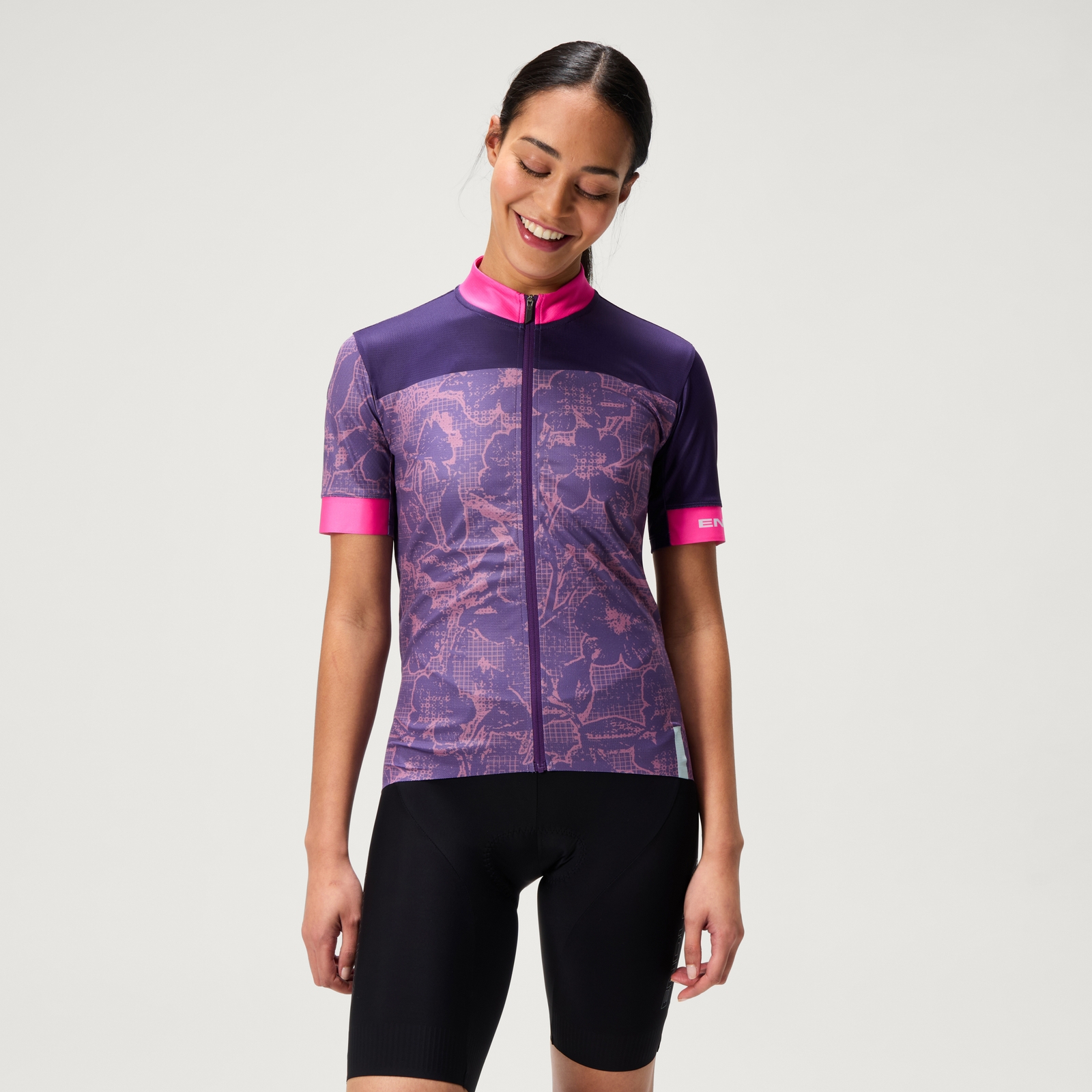 Endura Women's FS260 Floral S/S Jersey - Bramble | Extra 10% off first order.