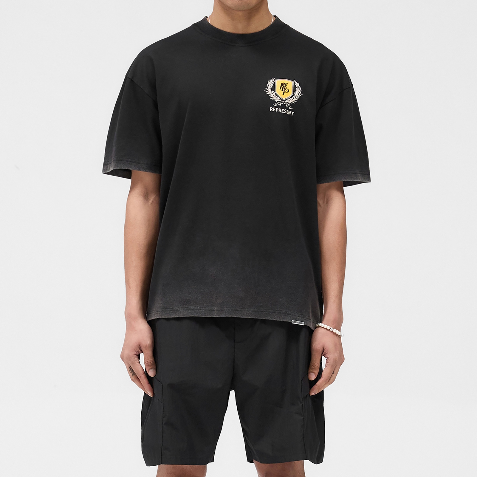REPRESENT Men's Crest T-Shirt - Vintage Black - XXL