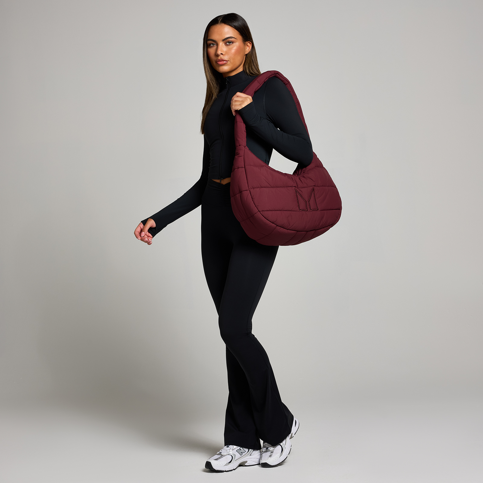 5059883396583 - MP Gepolsterte Tragetasche – Dunkle Beere