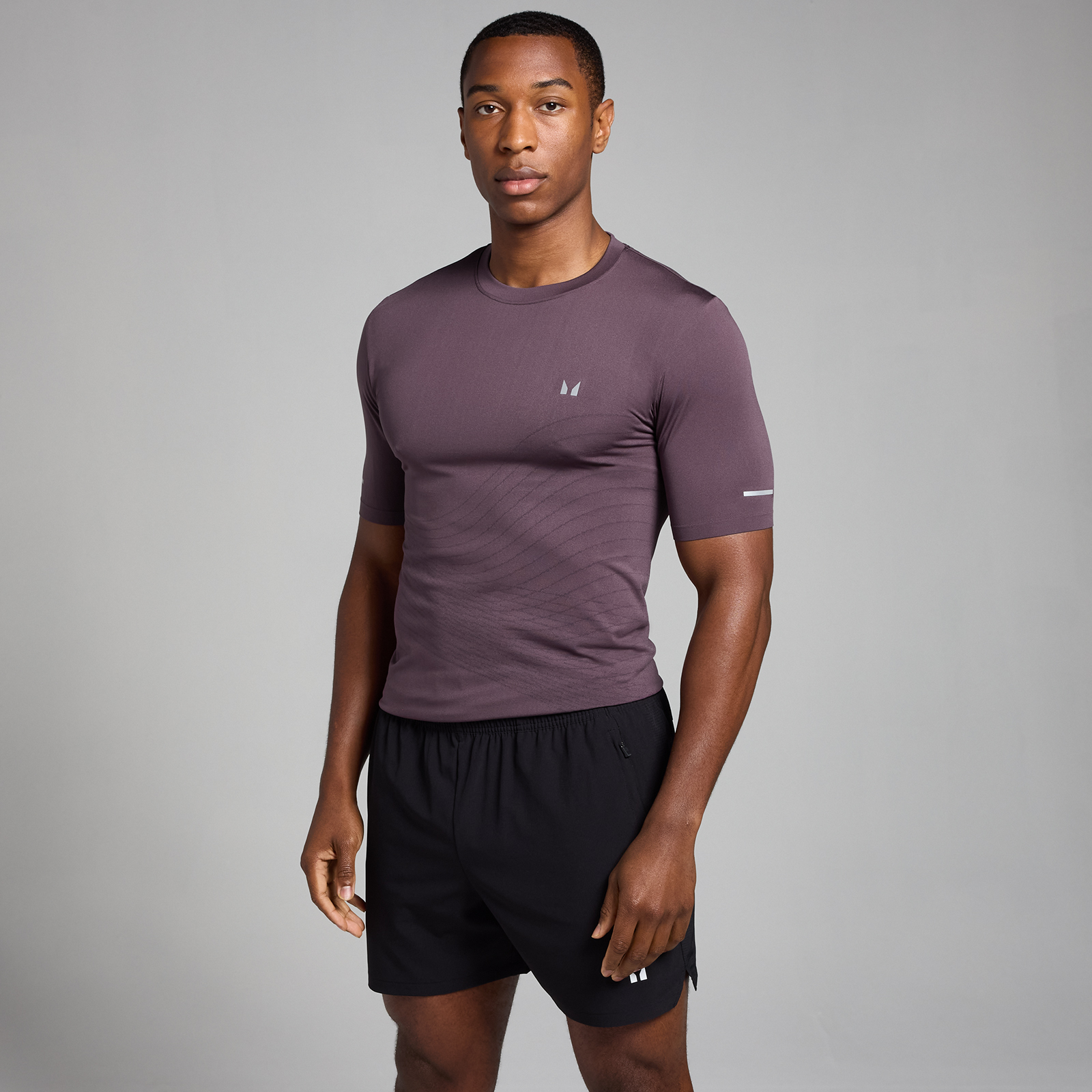 5059883430928 - MP Herren Active Nahtloses T-Shirt mit Aufdruck – Dunkles Lila - XS 5059883430928 - MP Herren Active Nahtloses T-Shirt mit Aufdruck – Dunkles Lila - XS