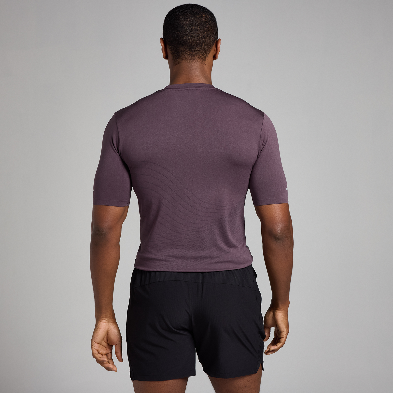 MP Herren Active Nahtloses T-Shirt mit Aufdruck – Dunkles Lila - XL