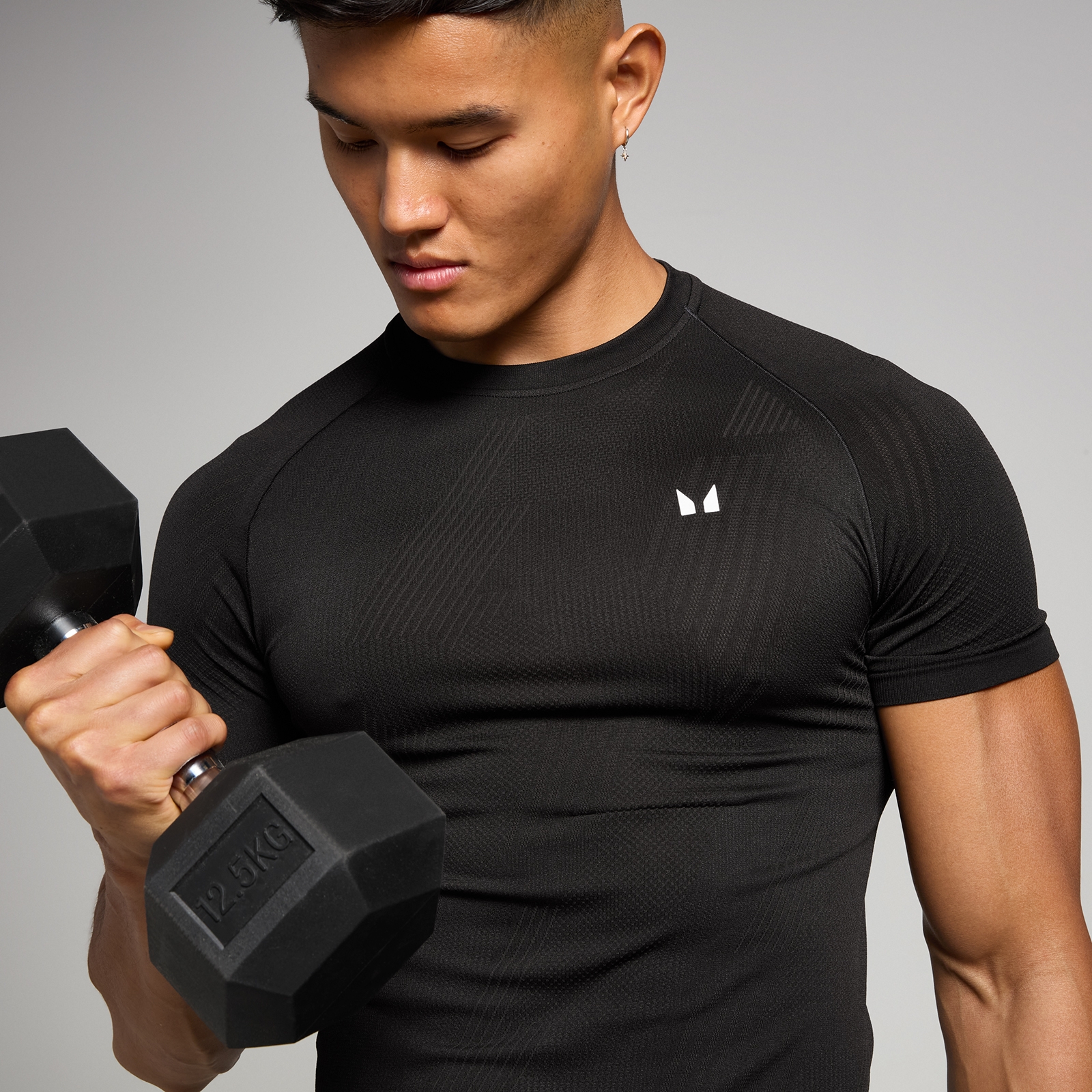 Thumbnail - MP Herren Tempo nahtloses T-Shirt mit Grafikelement – Schwarz - L