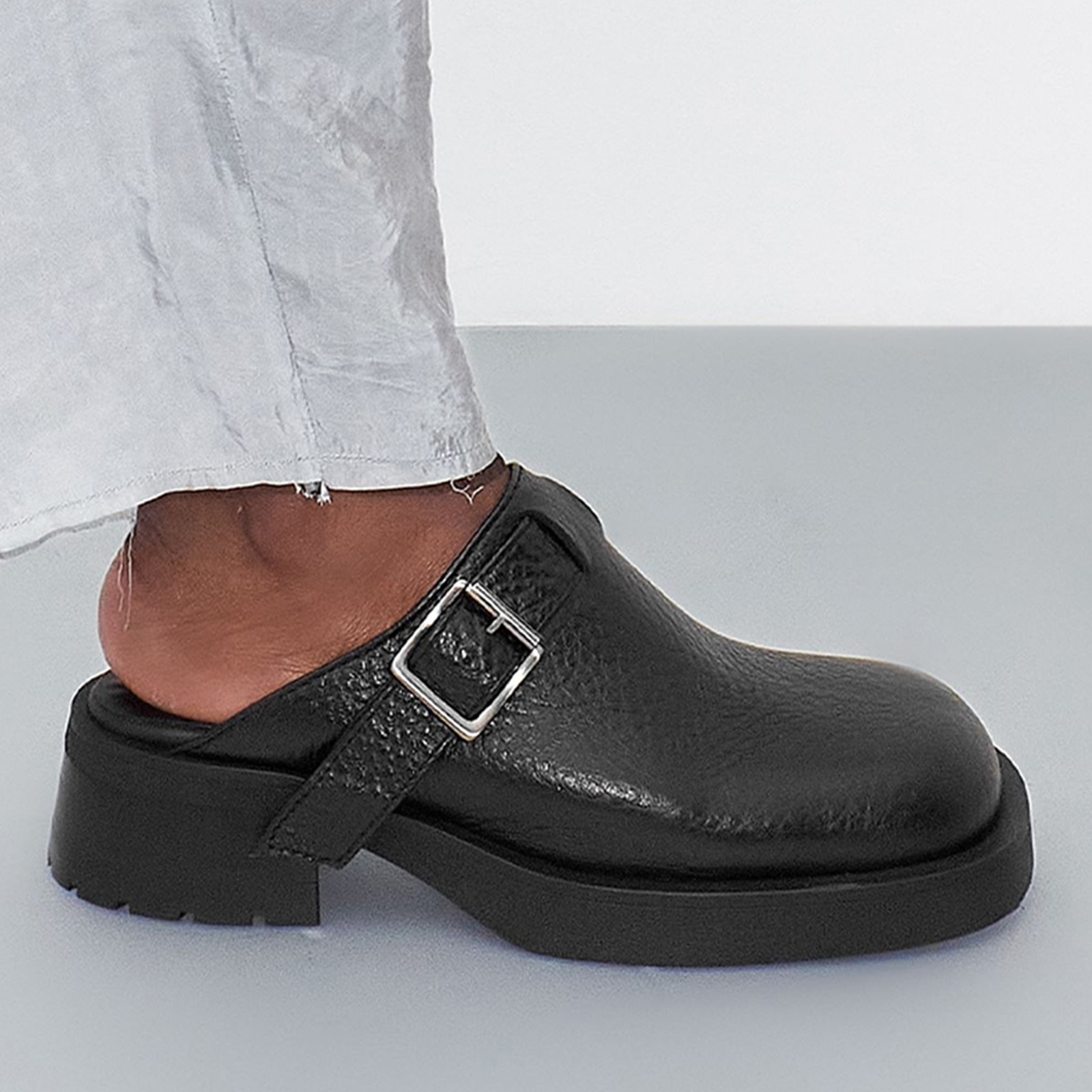 E8 by Miista Women's Aroa Leather Mules - UK 3