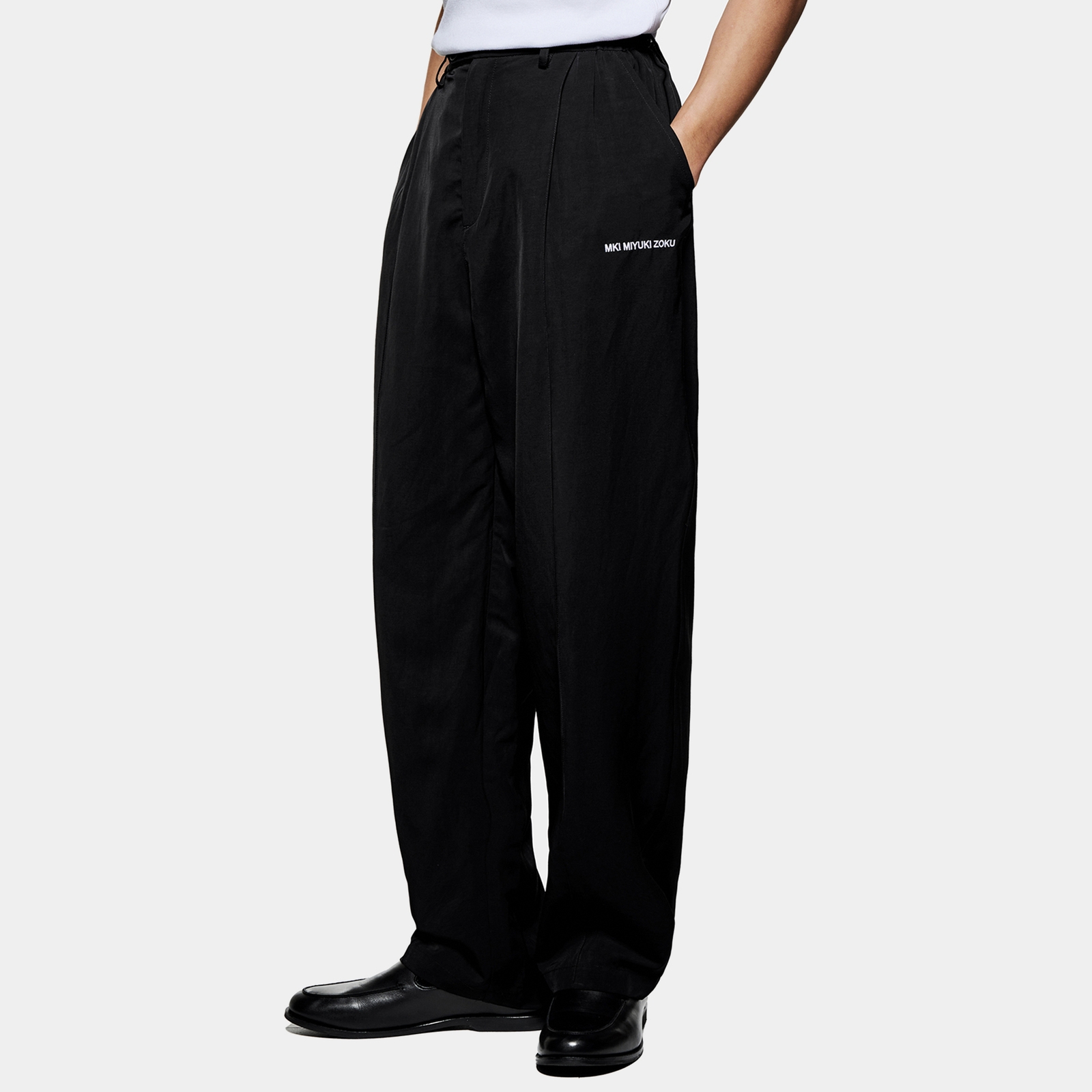 MKI MIYUKI ZOKU Rayon-Blend Wide-Fit Suit Pants - S